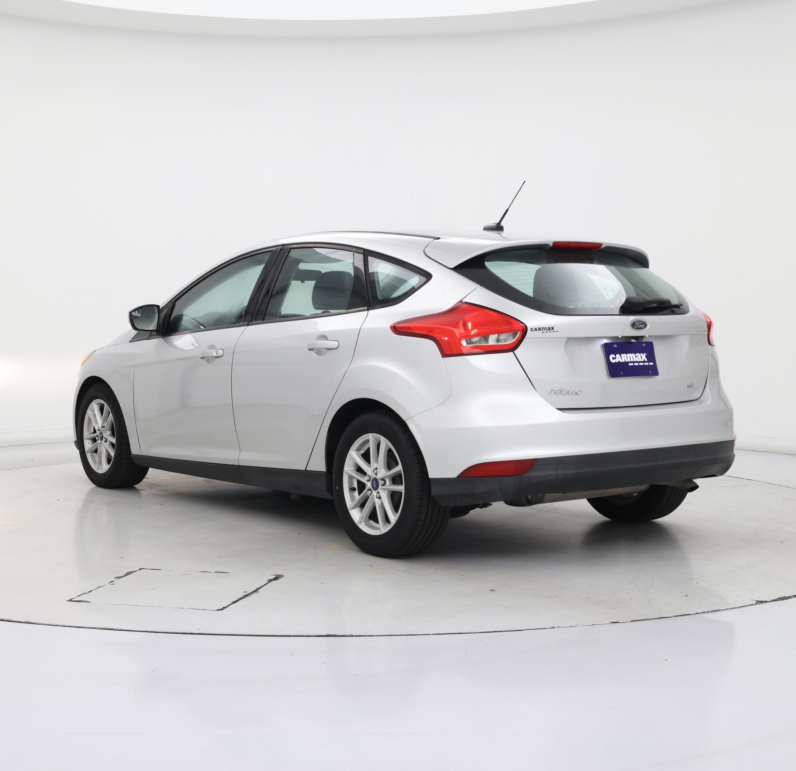 Thumbnail: 2017 Ford Focus - 2