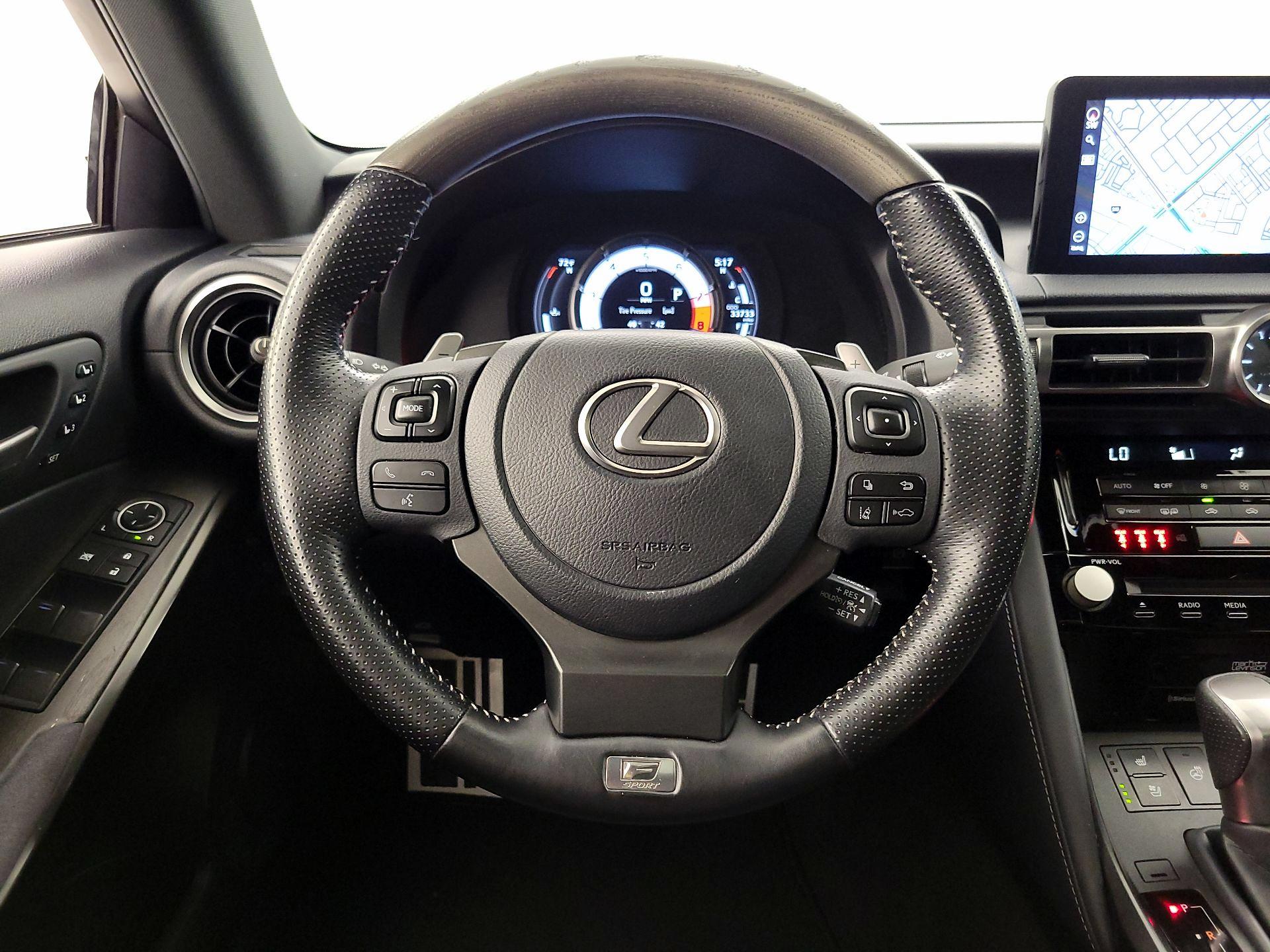 Thumbnail: 2022 Lexus IS - 10