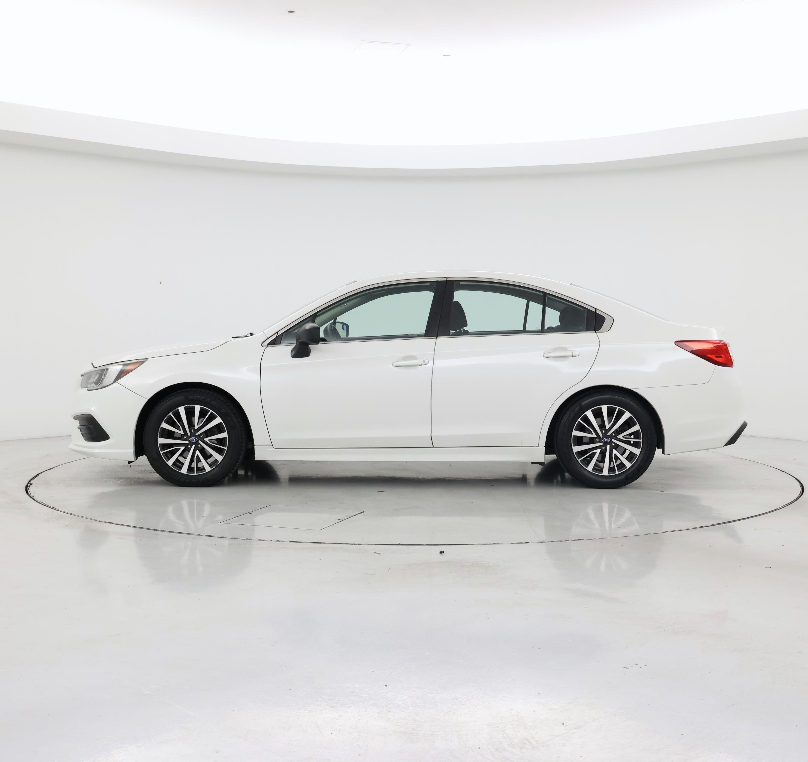 Thumbnail: 2019 Subaru Legacy - 3