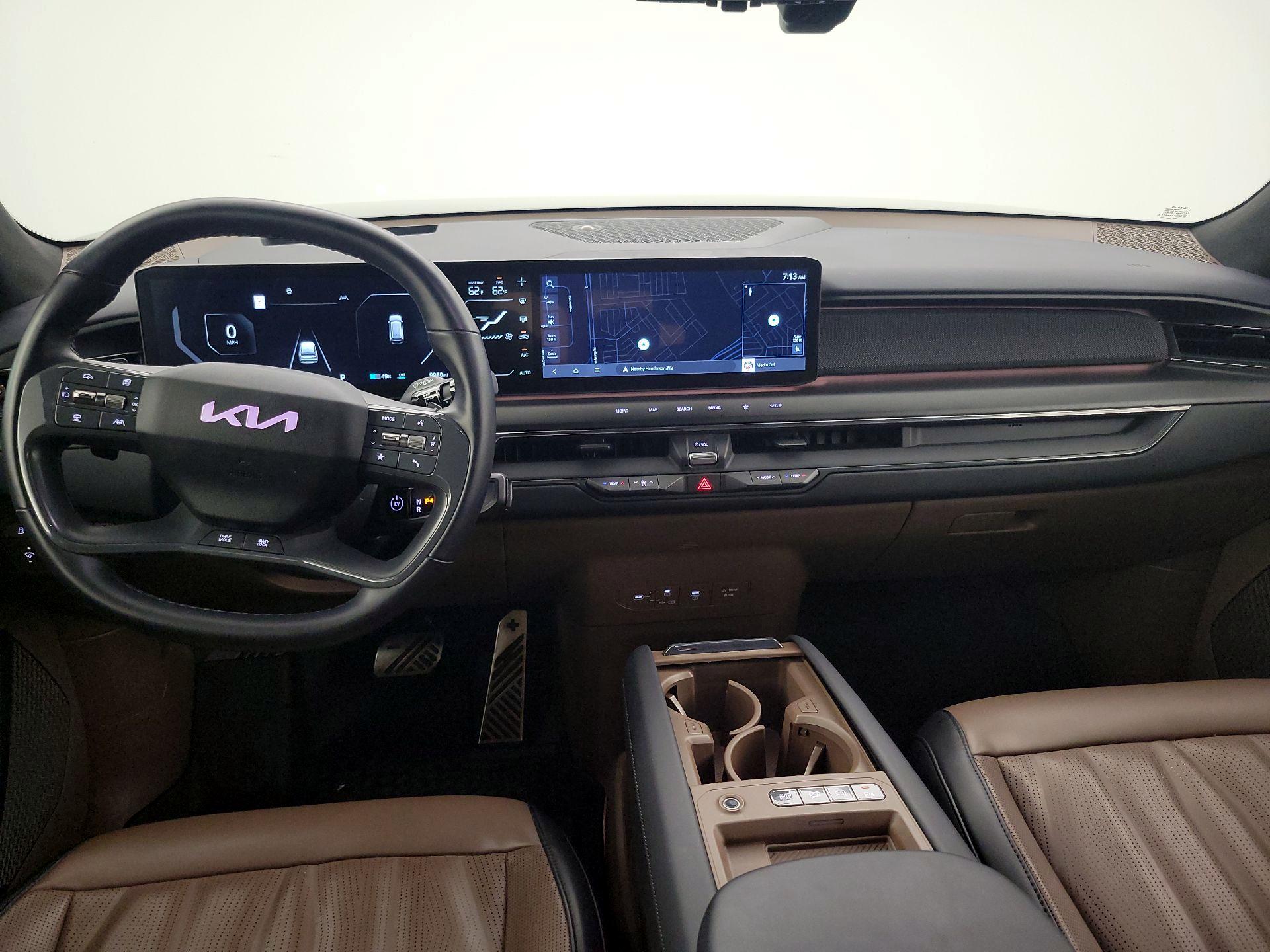 Thumbnail: 2024 Kia EV9 - 9