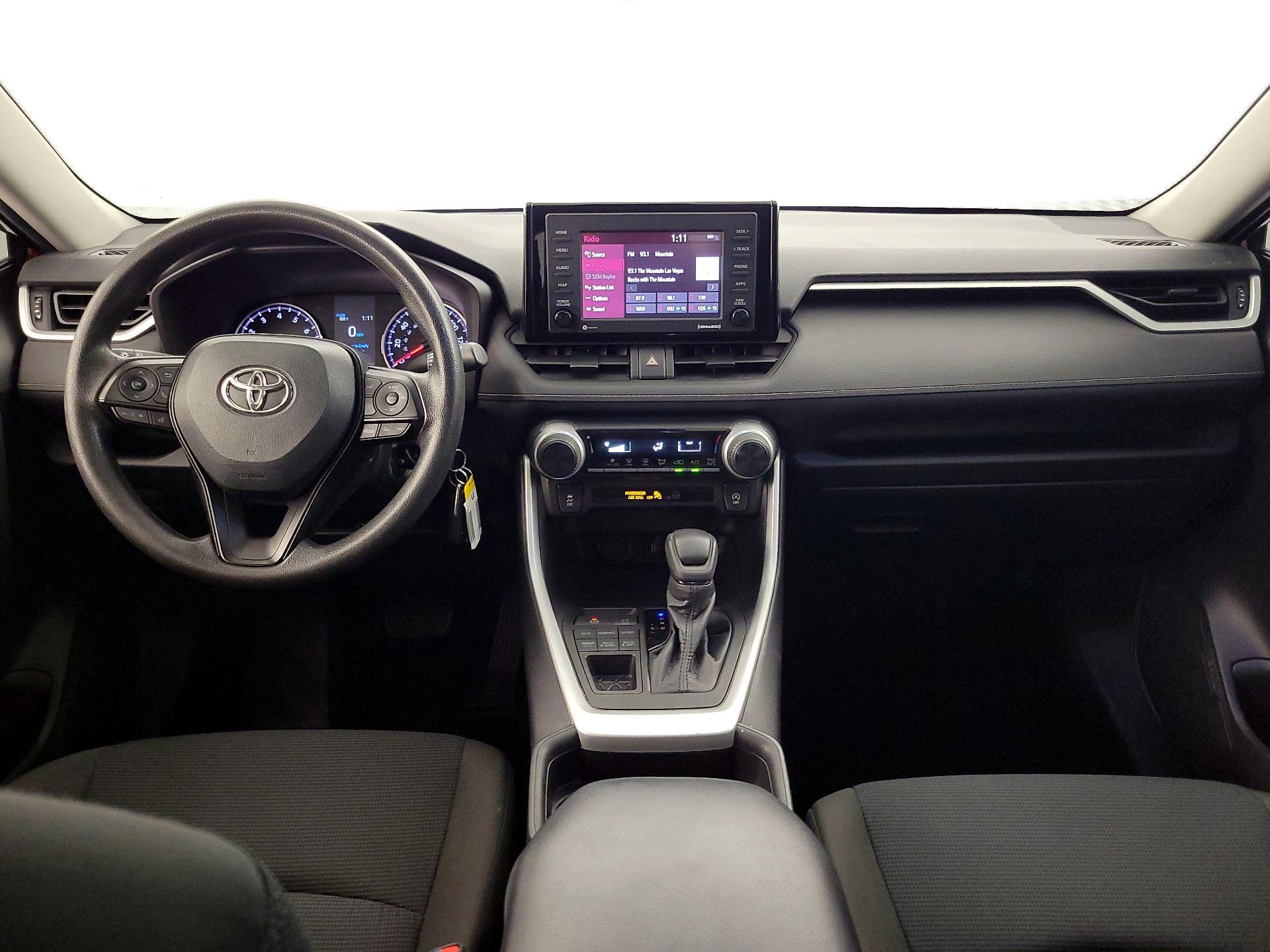 Thumbnail: 2021 Toyota RAV4 - 9