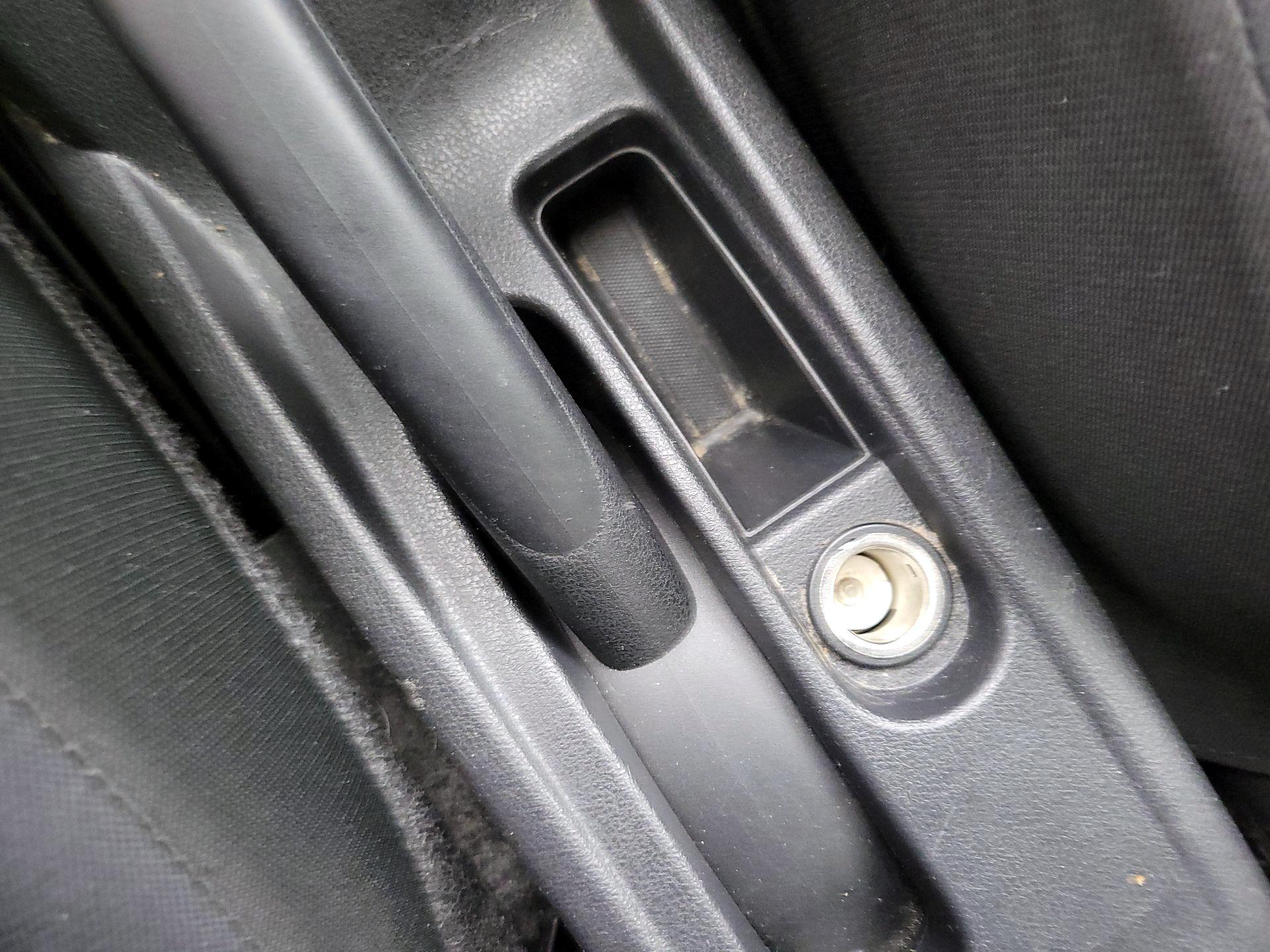 Thumbnail: 2013 Nissan Versa - 17