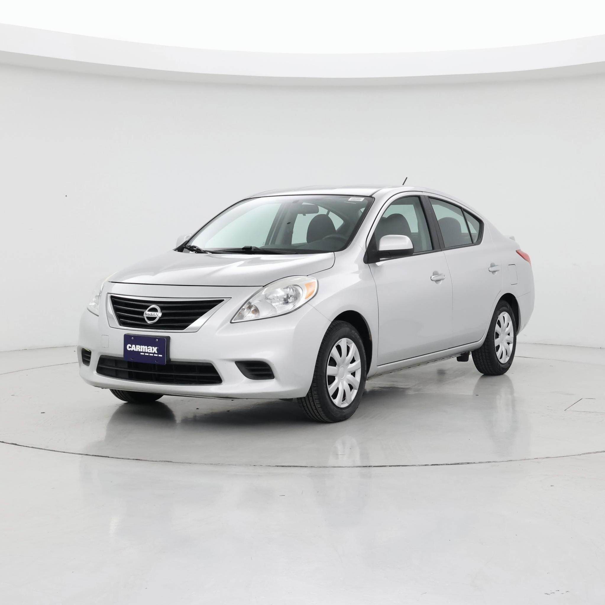 Thumbnail: 2013 Nissan Versa - 4