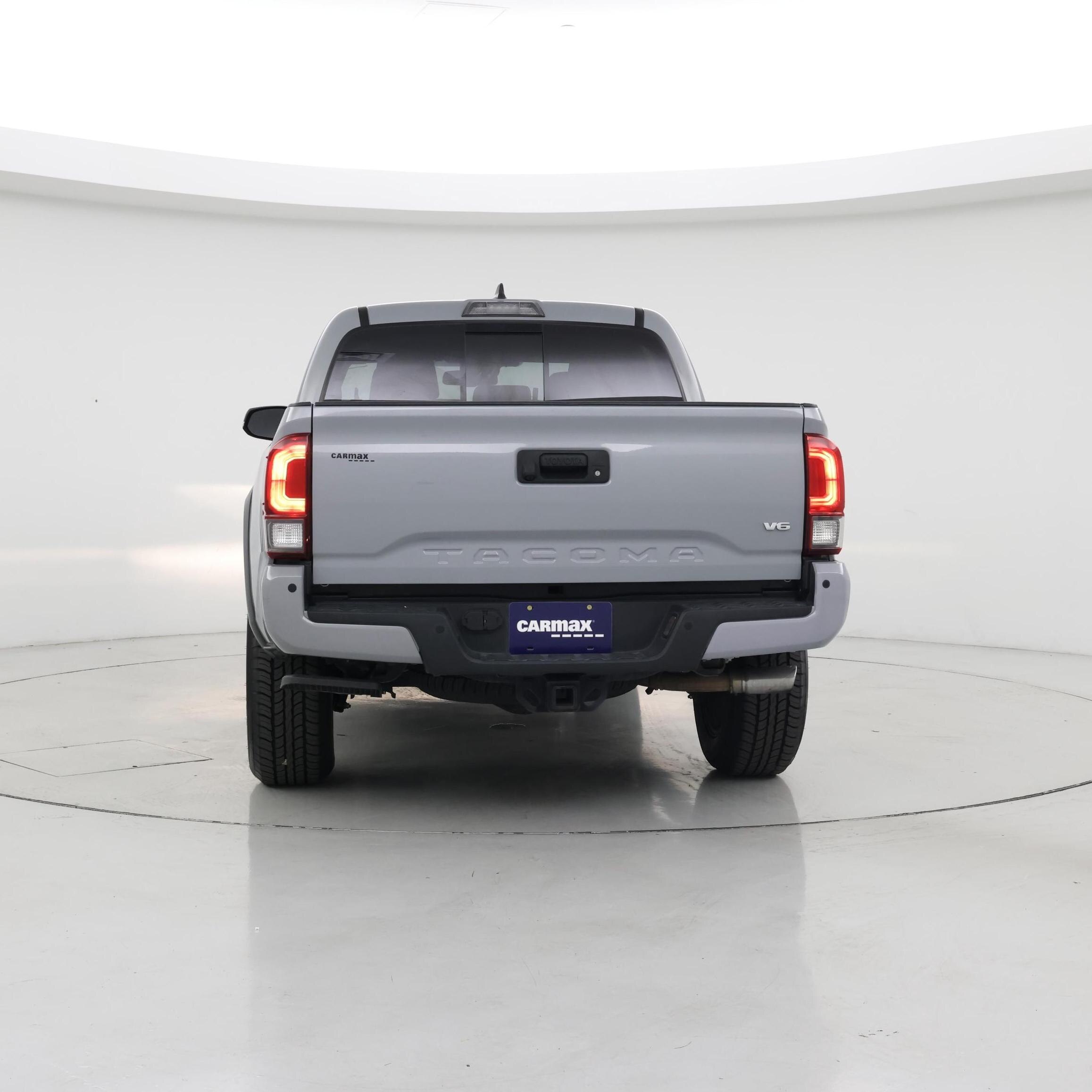 Thumbnail: 2018 Toyota Tacoma - 6