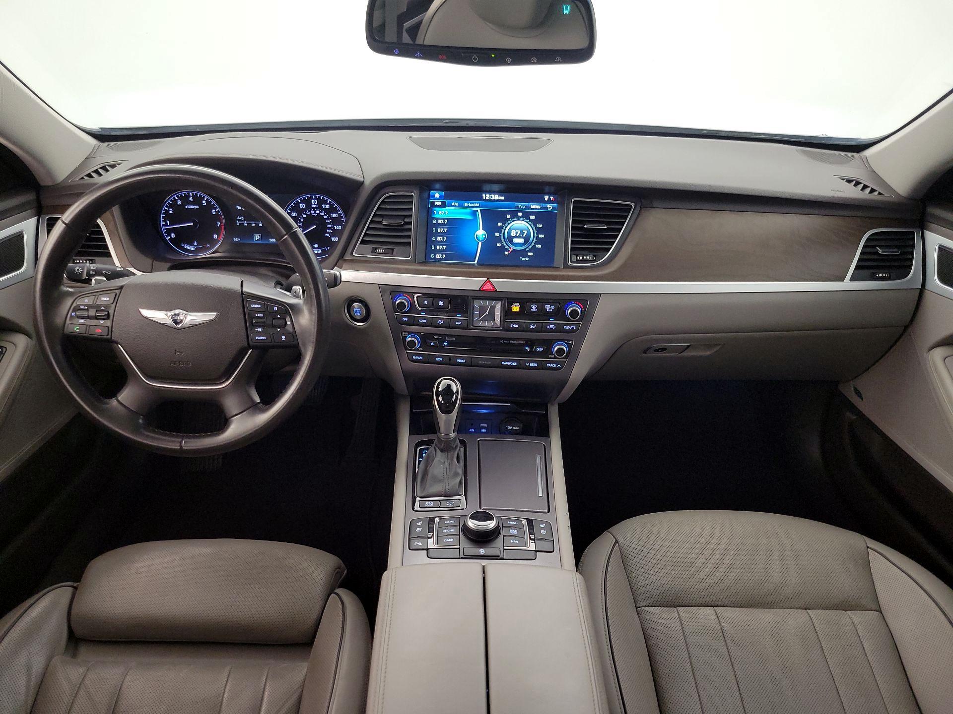Thumbnail: 2015 Hyundai Genesis - 9