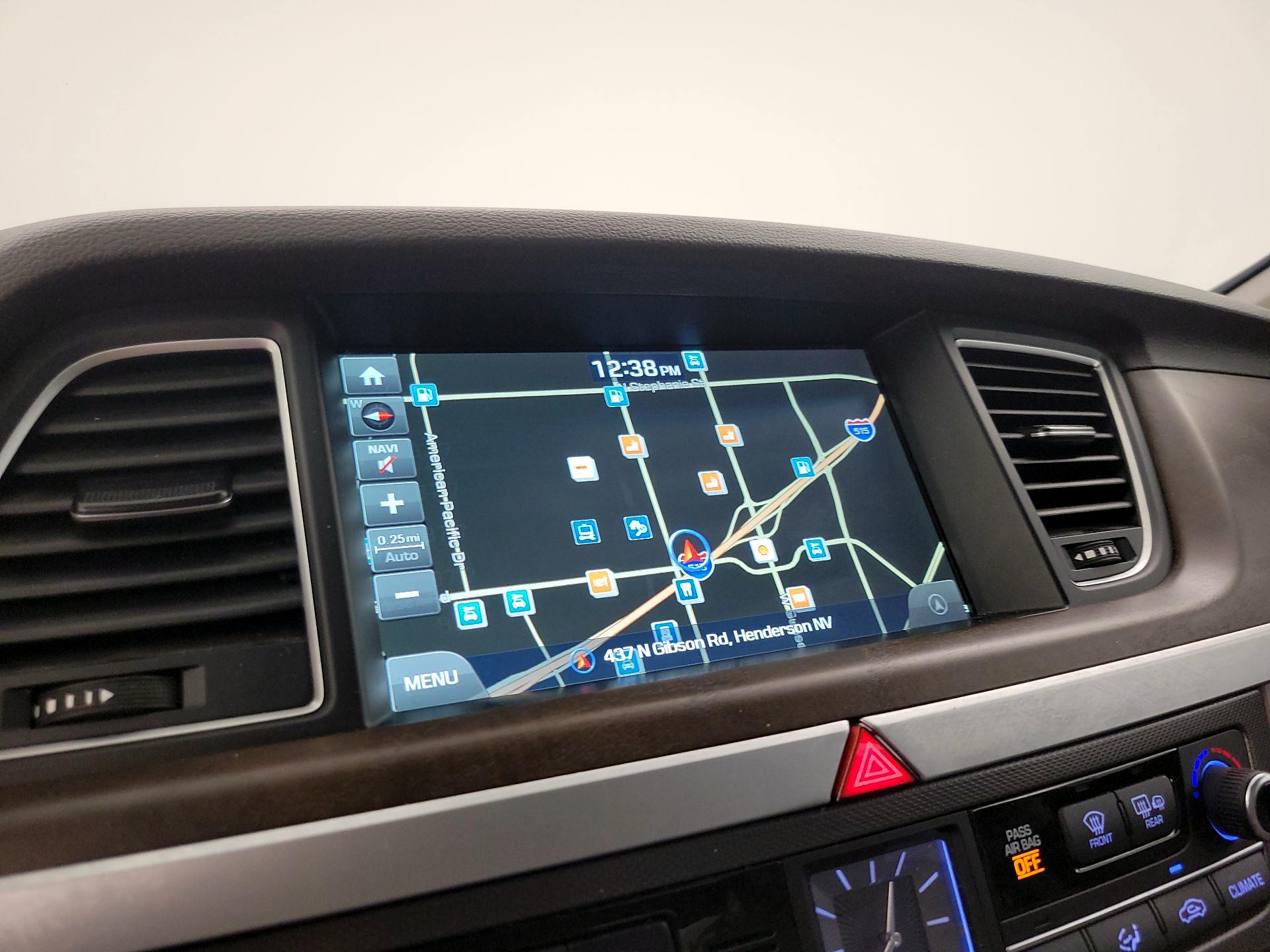 Thumbnail: 2015 Hyundai Genesis - 14