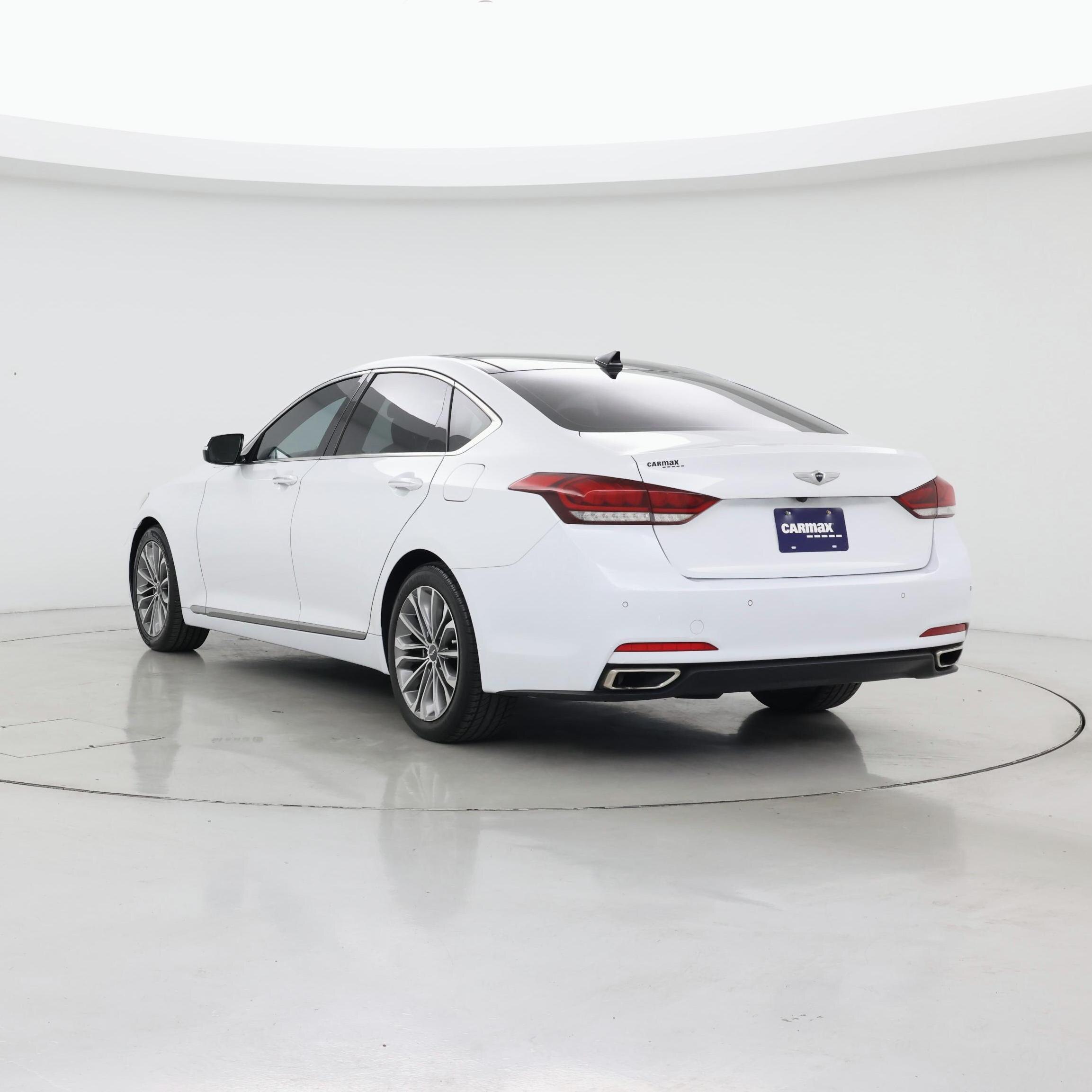 Thumbnail: 2015 Hyundai Genesis - 2