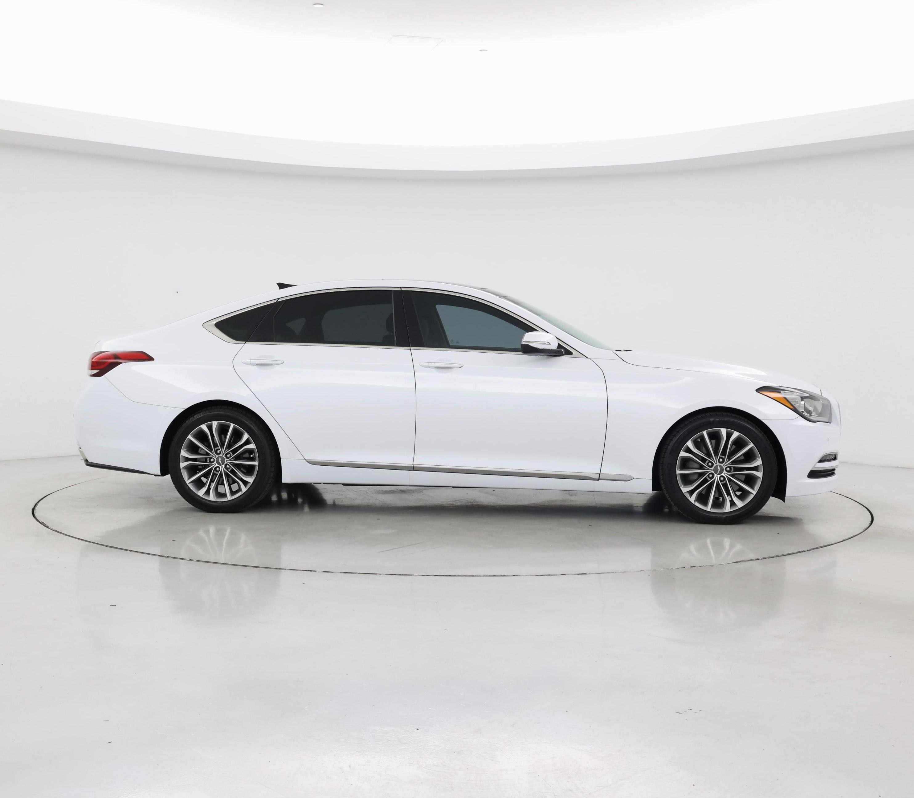 Thumbnail: 2015 Hyundai Genesis - 7