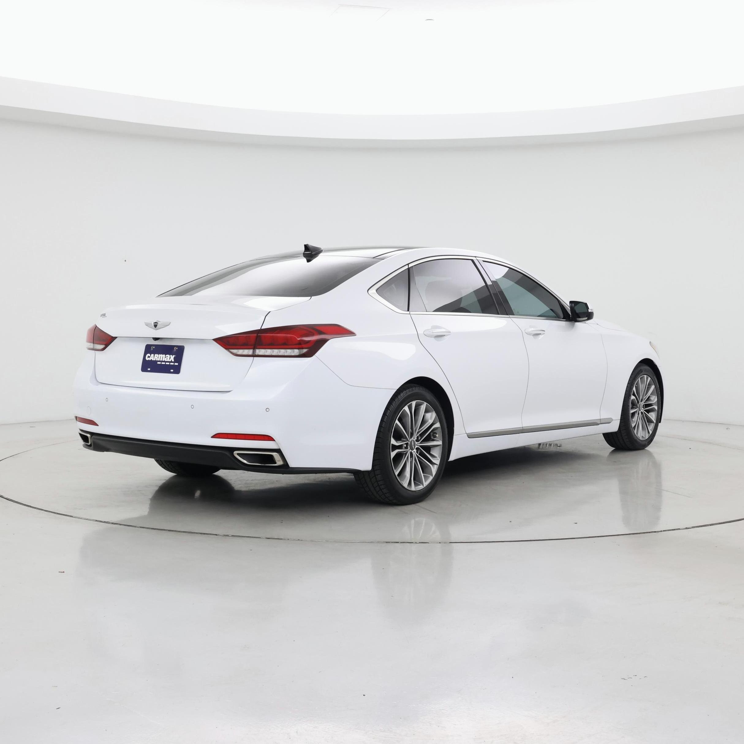 Thumbnail: 2015 Hyundai Genesis - 8