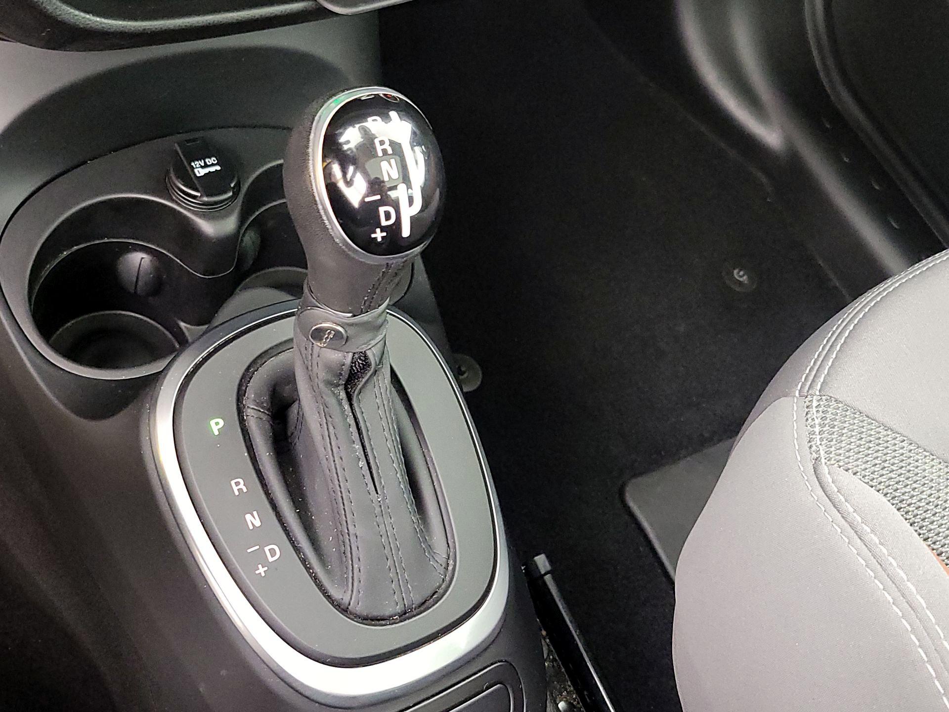 Thumbnail: 2014 Fiat 500L - 17