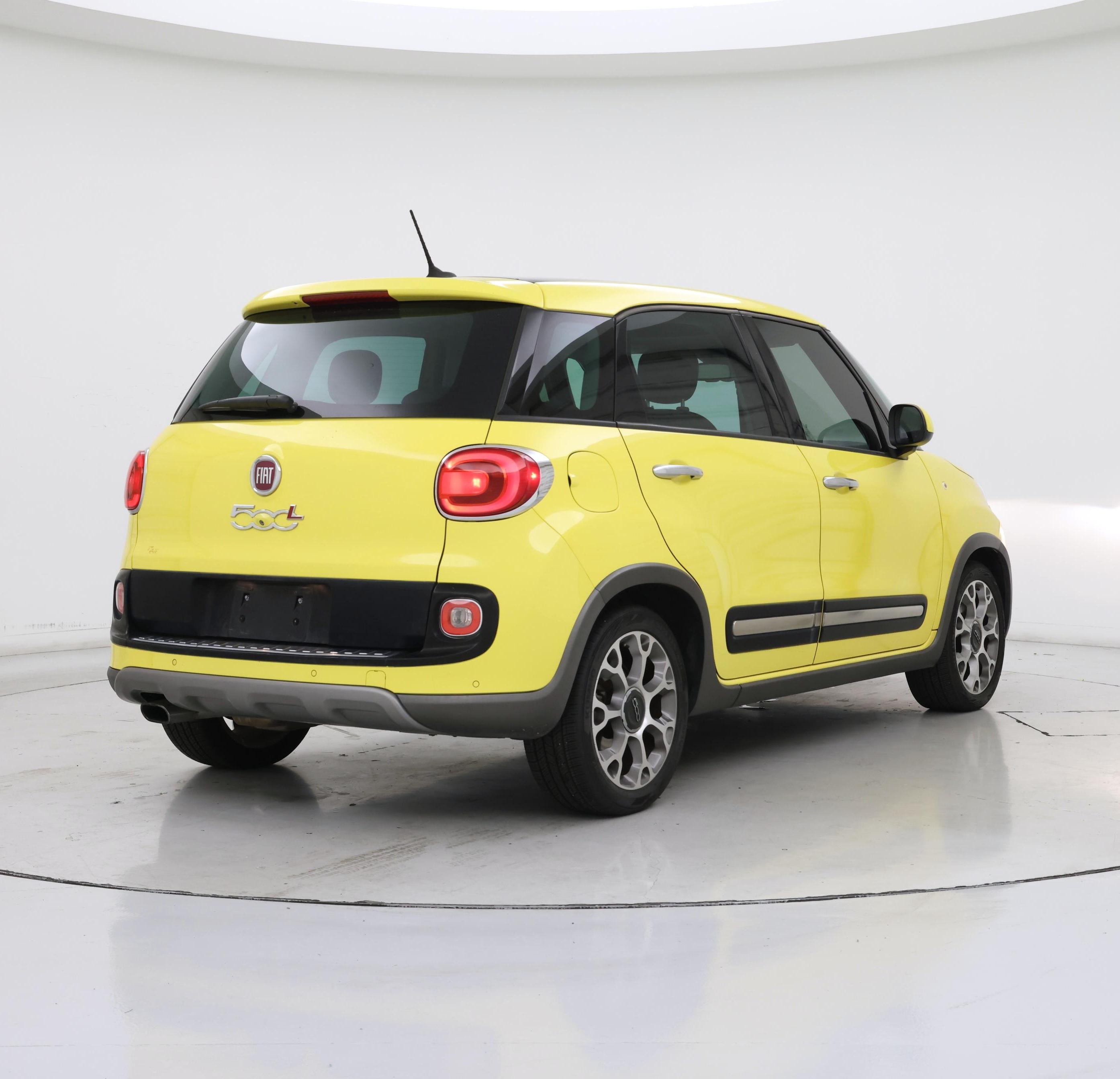Thumbnail: 2014 Fiat 500L - 8