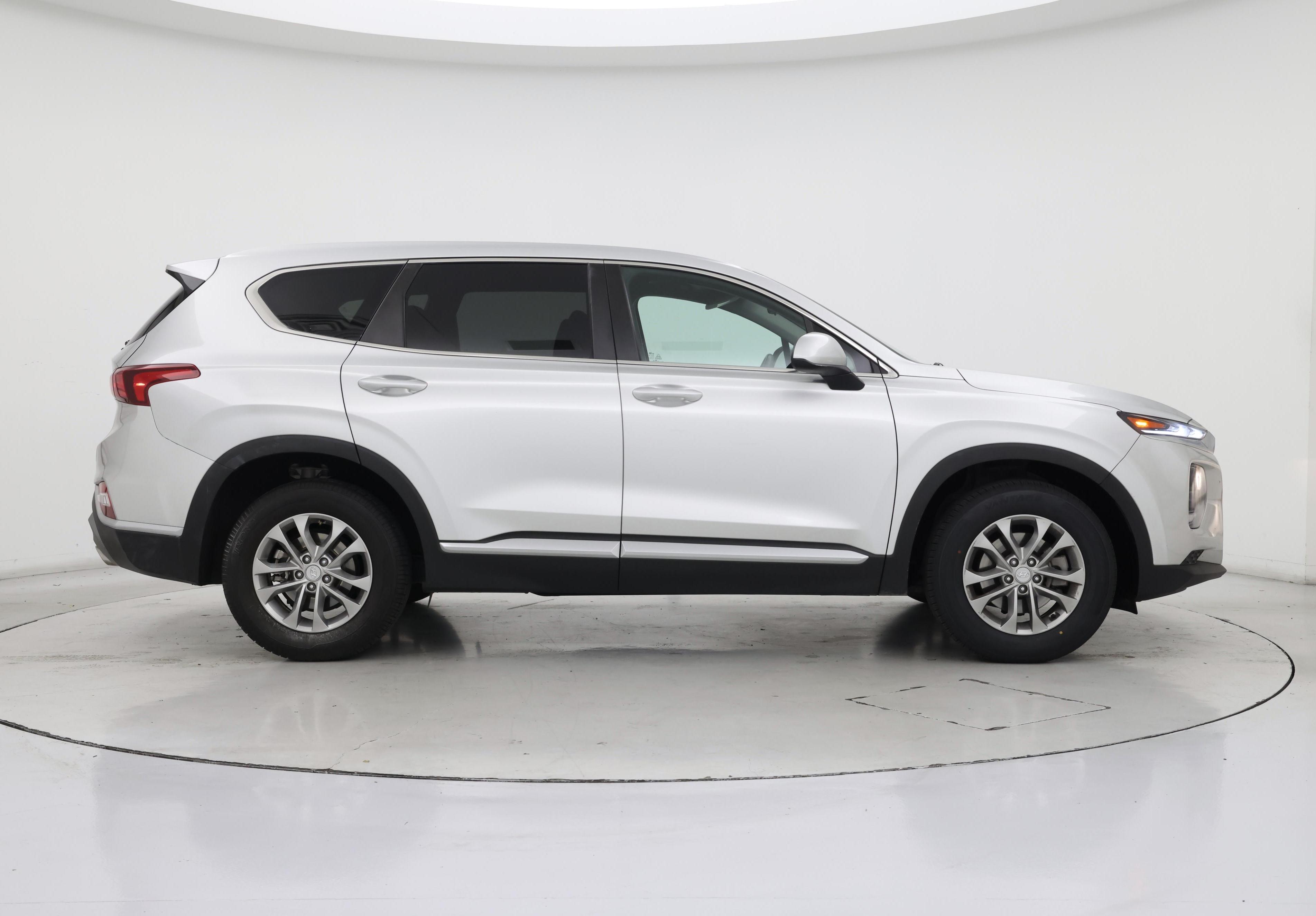 Thumbnail: 2019 Hyundai Santa Fe - 7