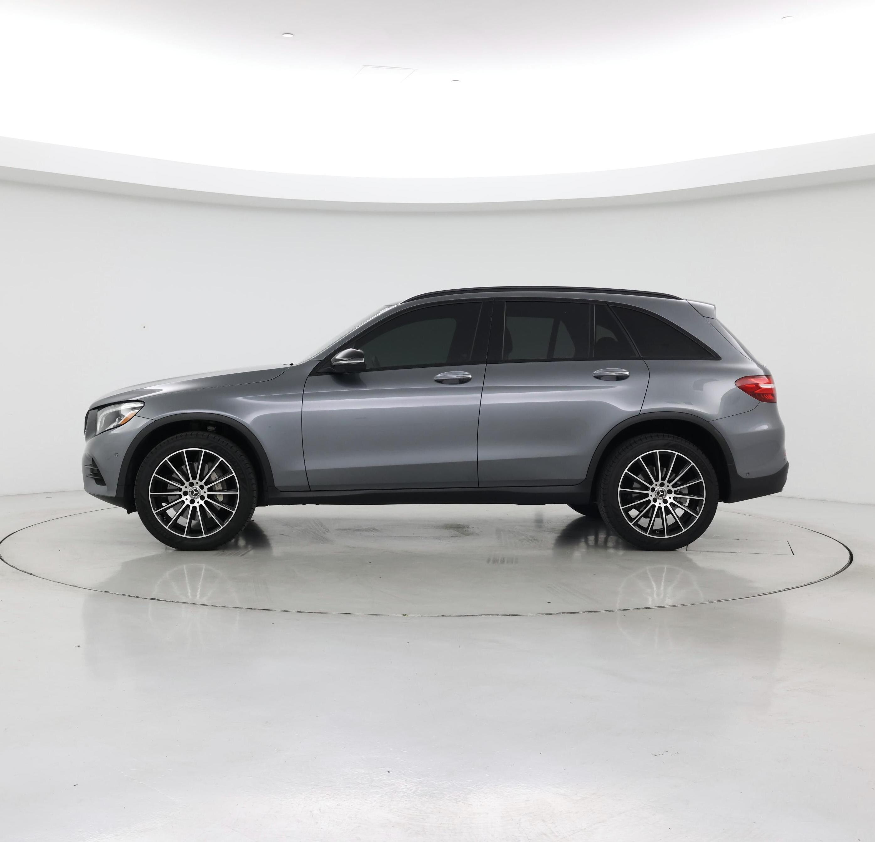 Thumbnail: 2019 Mercedes-Benz GLC - 3