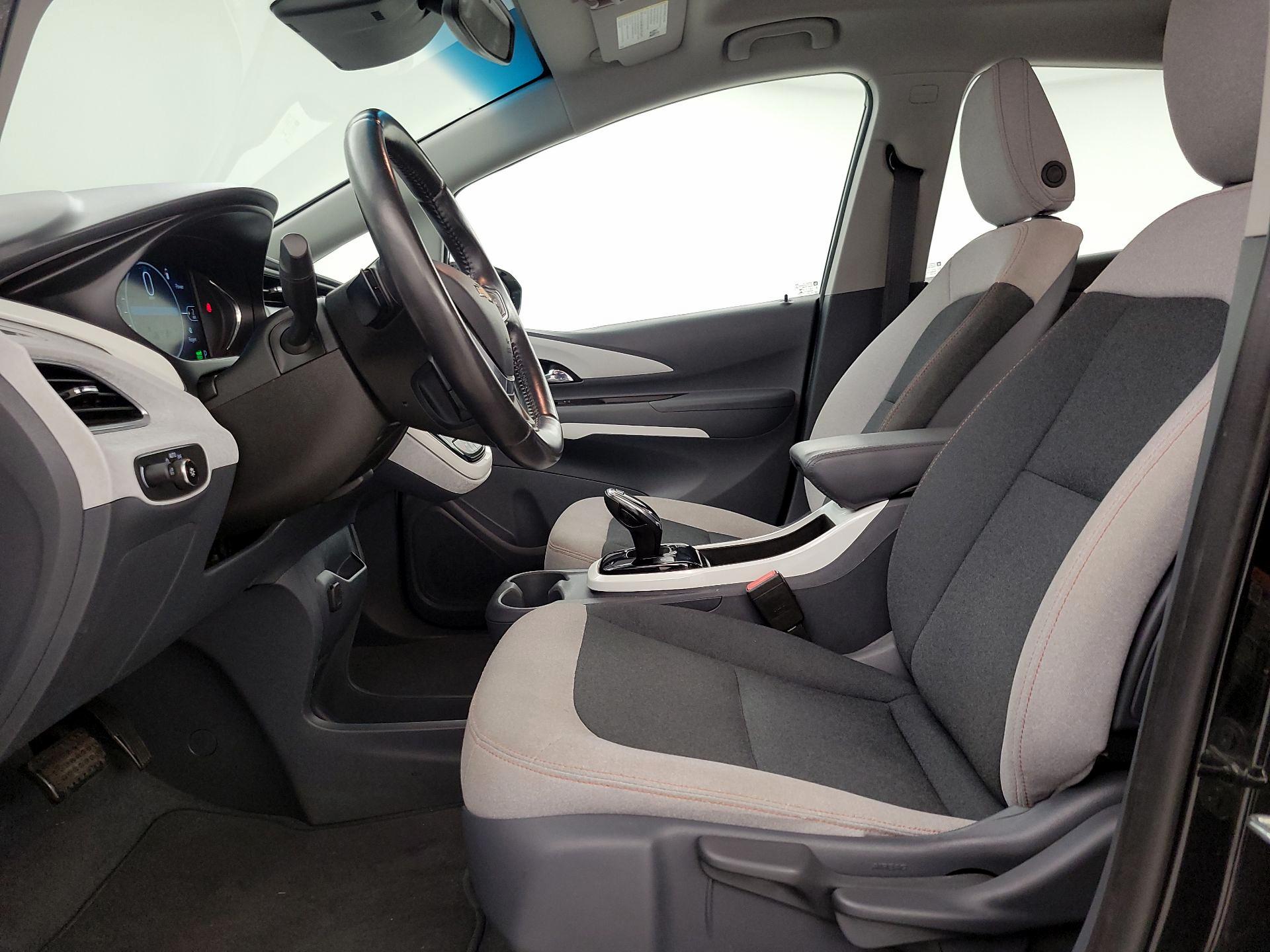 Thumbnail: 2020 Chevrolet Bolt EV - 11