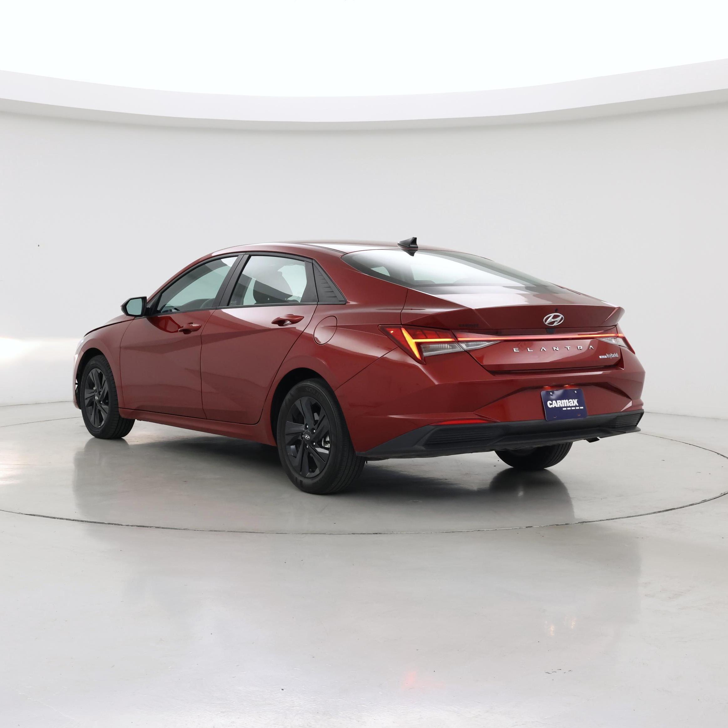 Thumbnail: 2023 Hyundai Elantra - 2