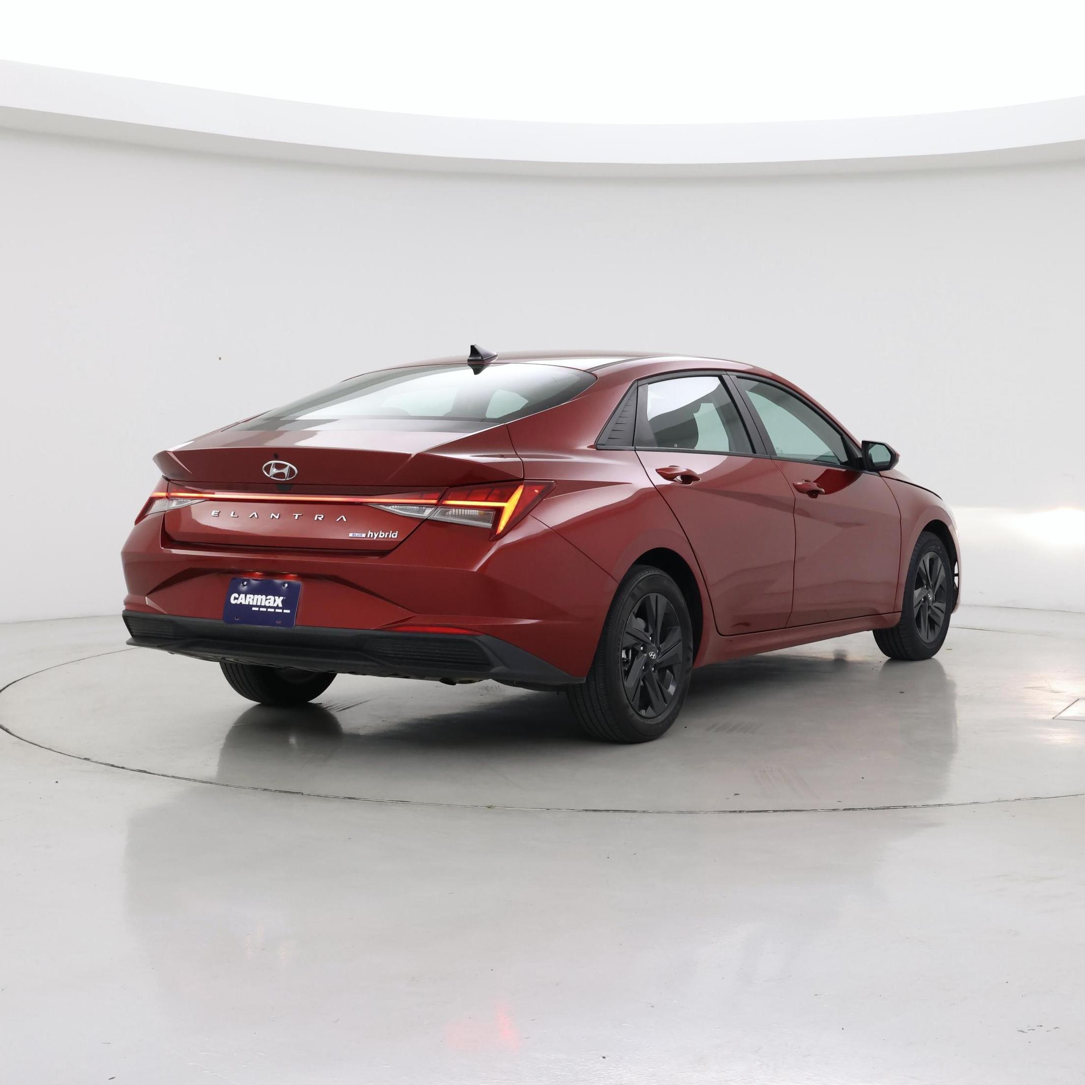 Thumbnail: 2023 Hyundai Elantra - 8