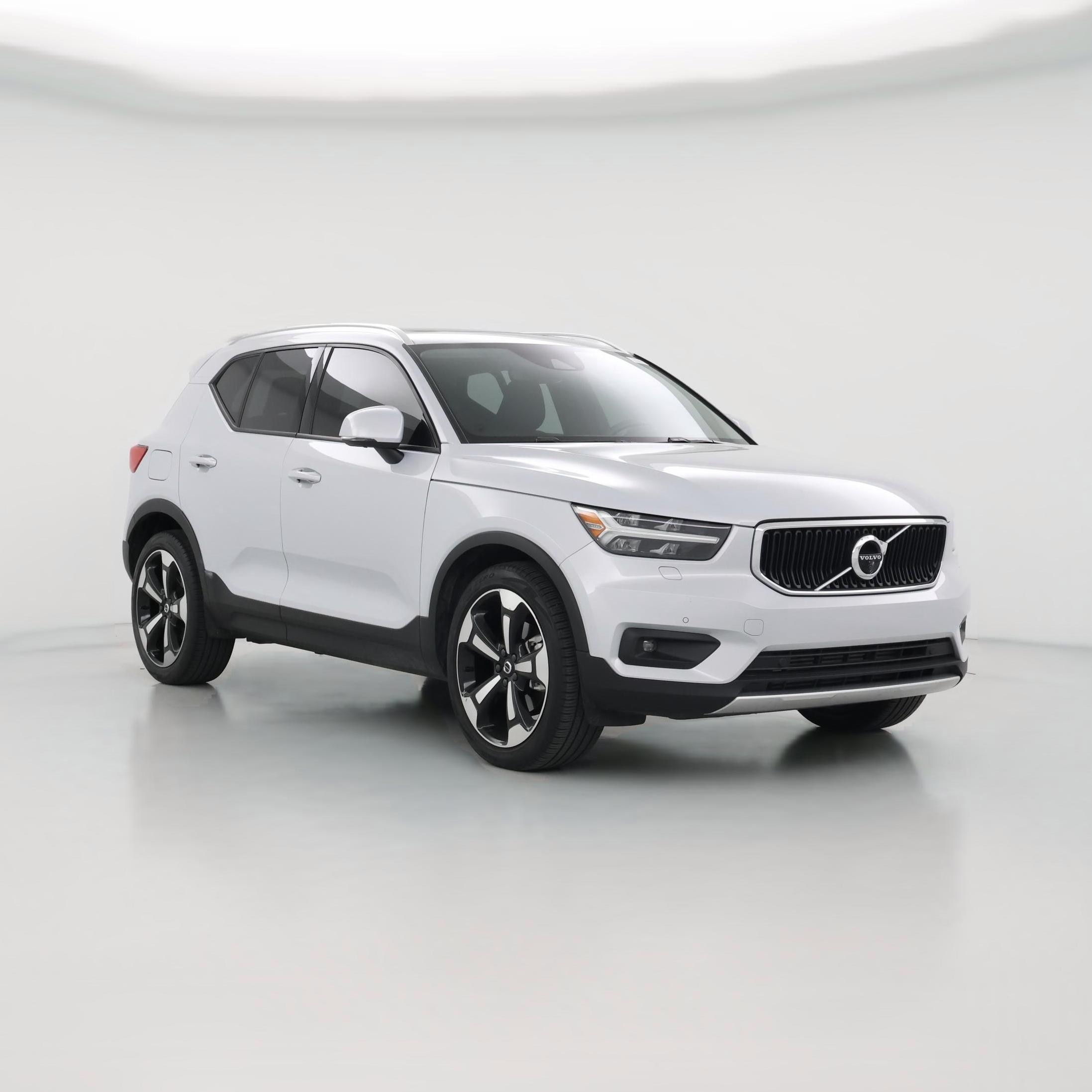 Thumbnail: 2021 Volvo XC40 - 1