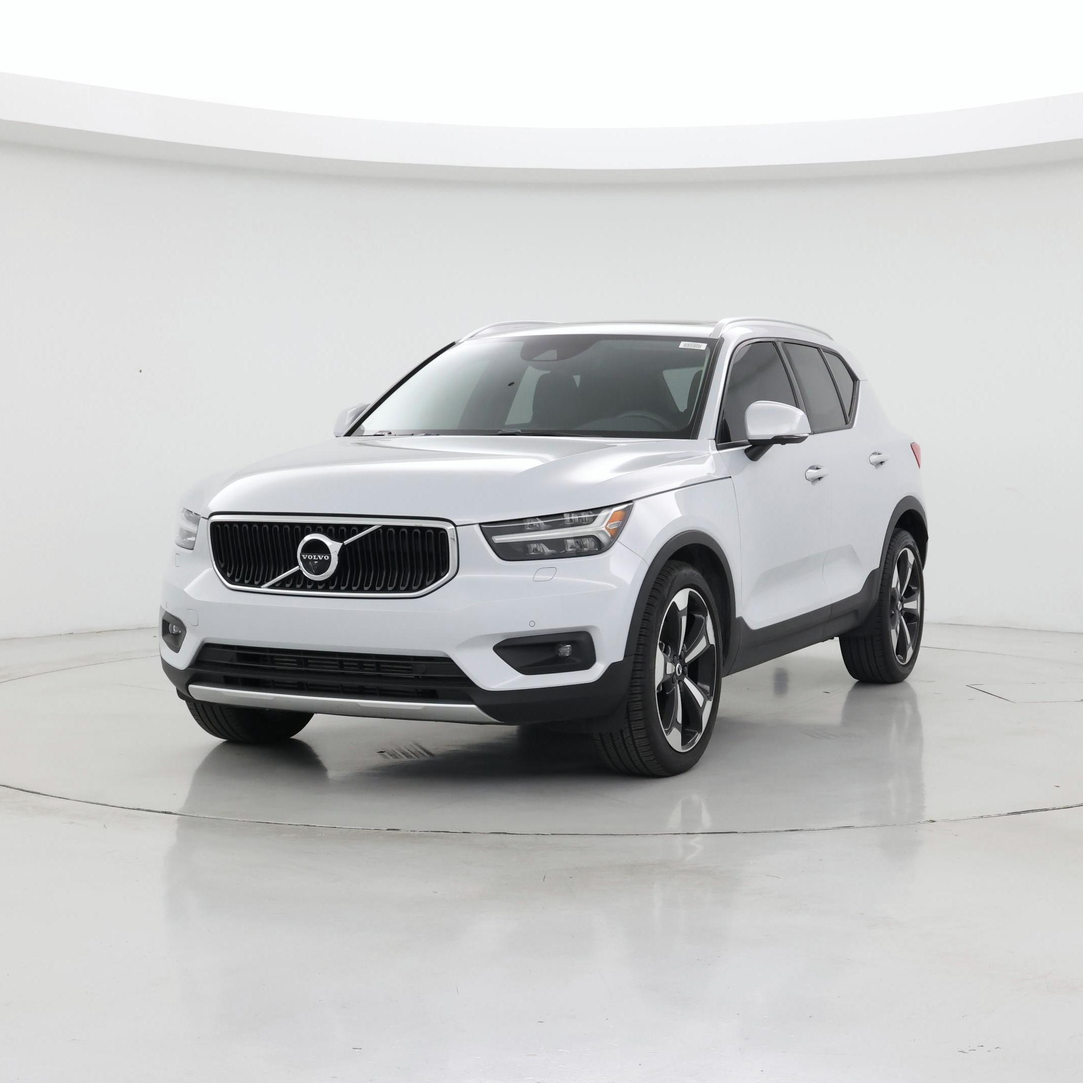 Thumbnail: 2021 Volvo XC40 - 4