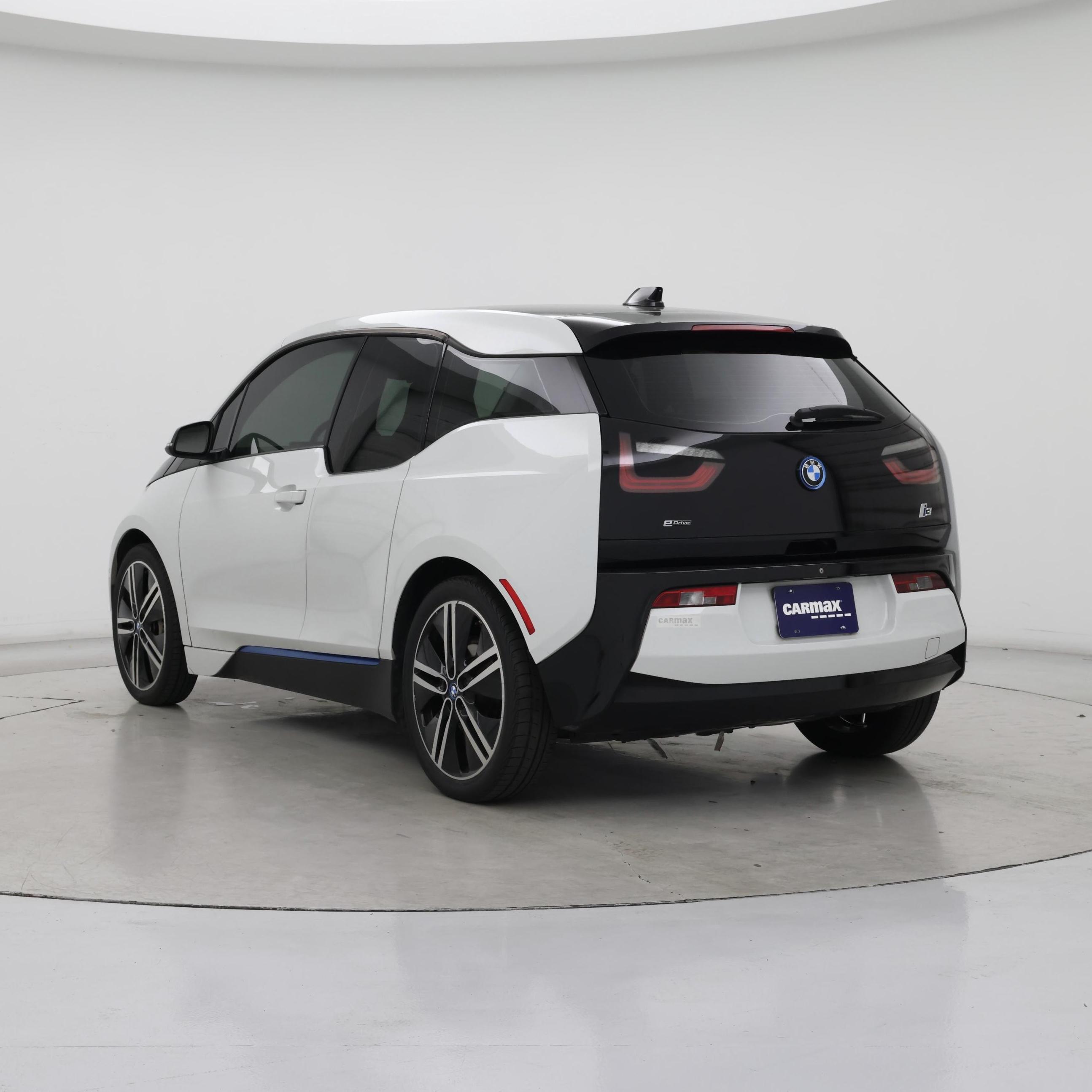Thumbnail: 2015 BMW i3 - 2