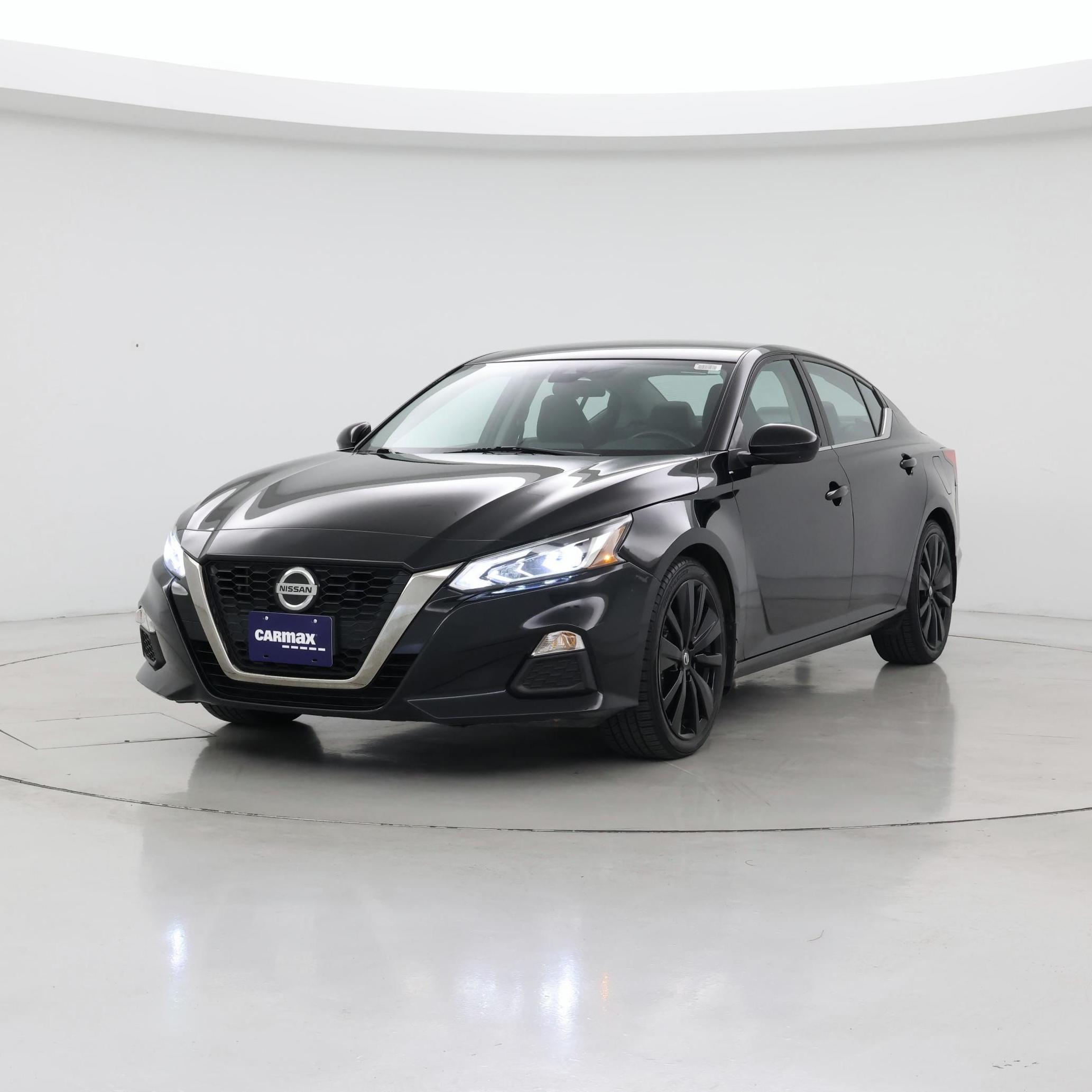 Thumbnail: 2021 Nissan Altima - 4