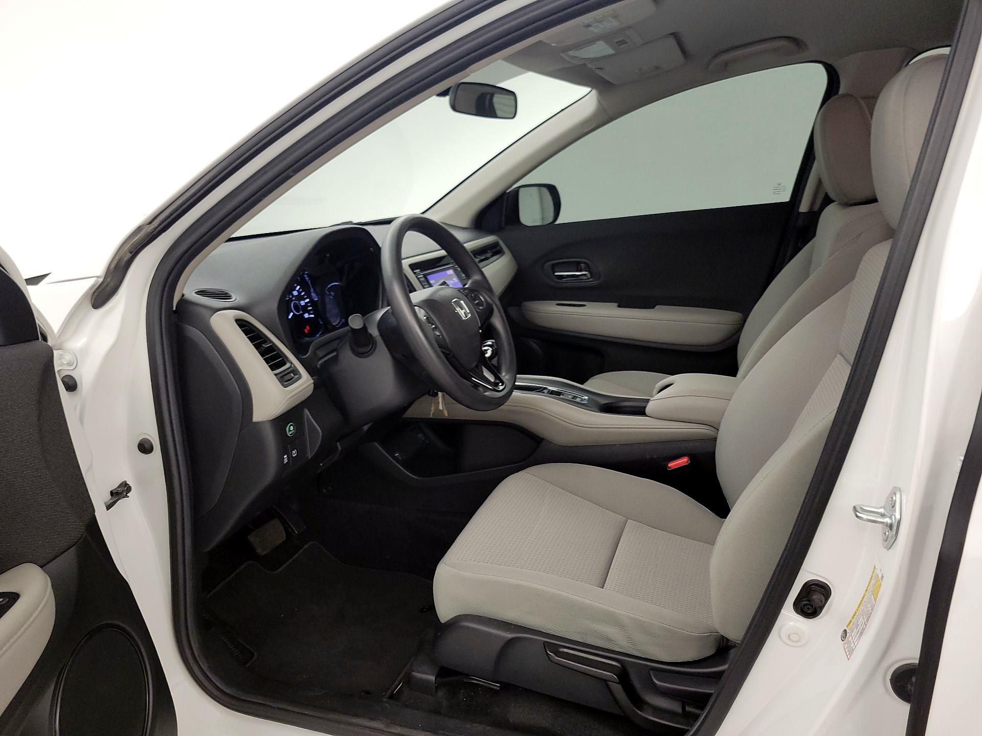 Thumbnail: 2022 Honda HR-V - 11