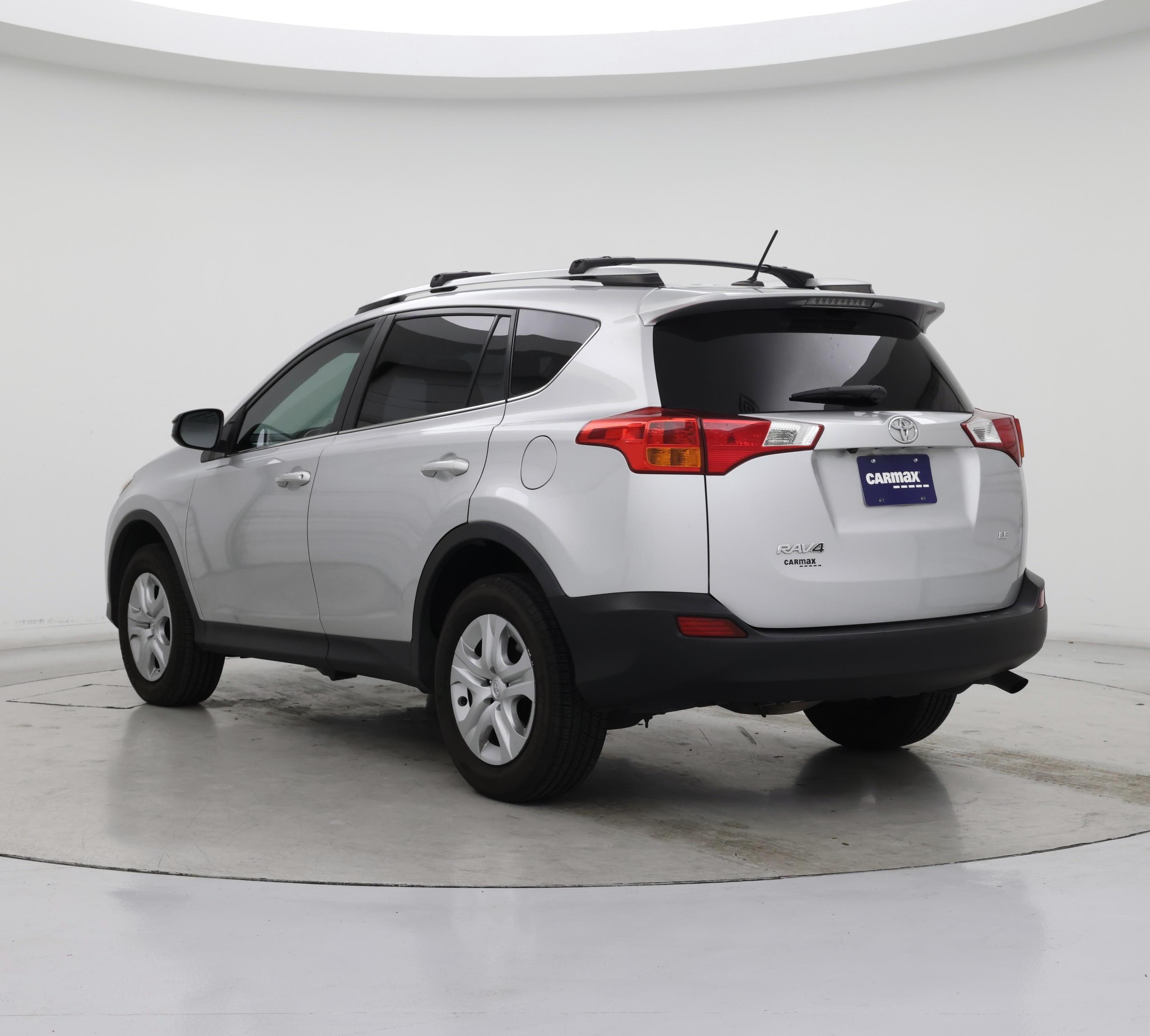 Thumbnail: 2015 Toyota RAV4 - 2