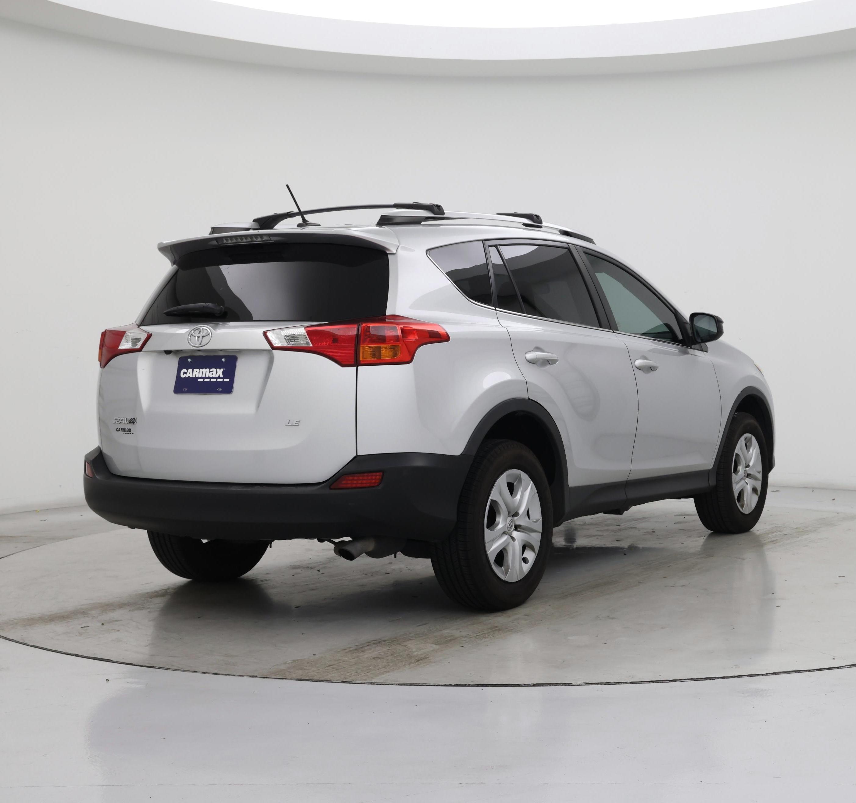 Thumbnail: 2015 Toyota RAV4 - 8