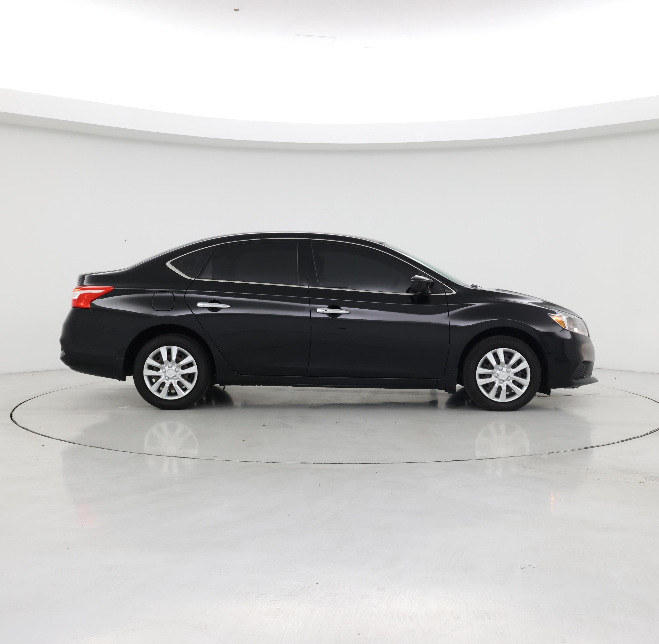 Thumbnail: 2019 Nissan Sentra - 7