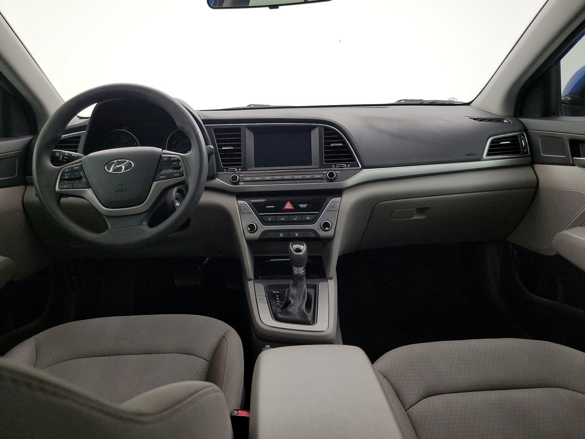 Thumbnail: 2017 Hyundai Elantra - 9