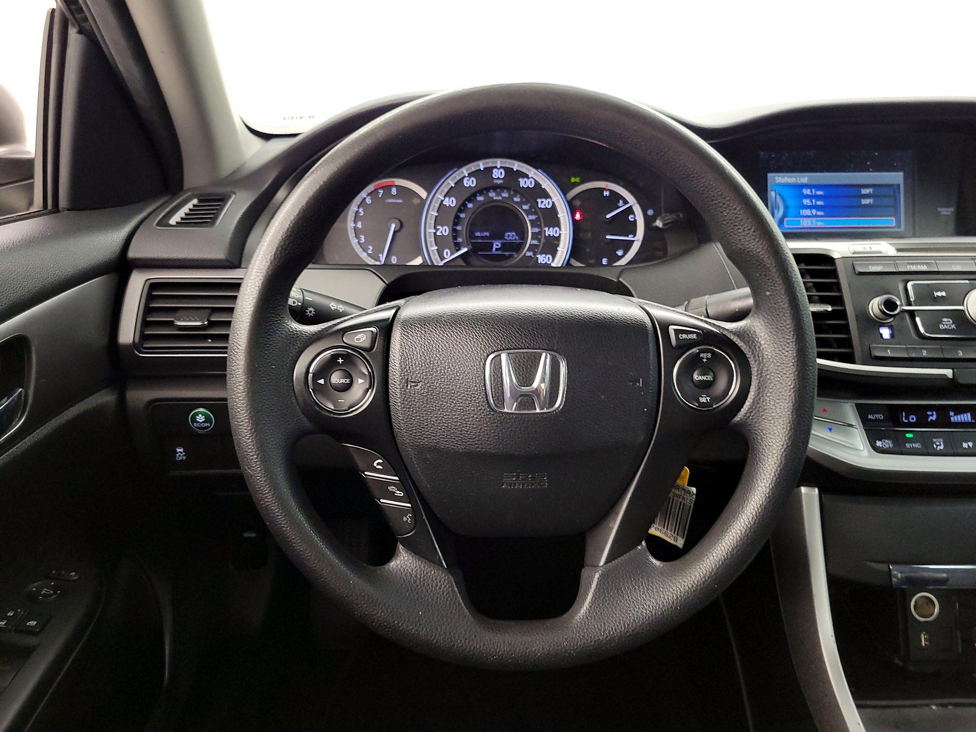 Thumbnail: 2015 Honda Accord - 10