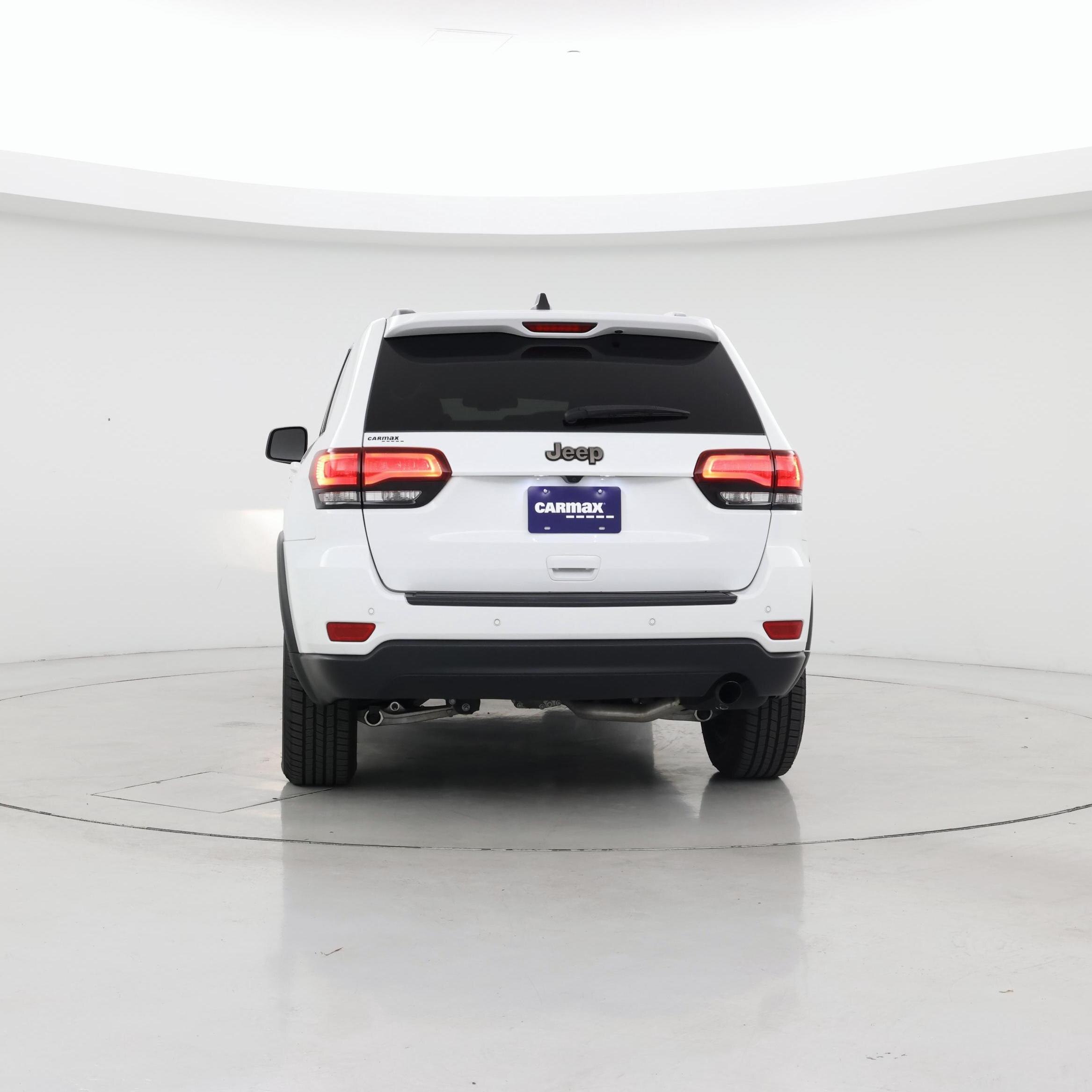 Thumbnail: 2016 Jeep Grand Cherokee - 6