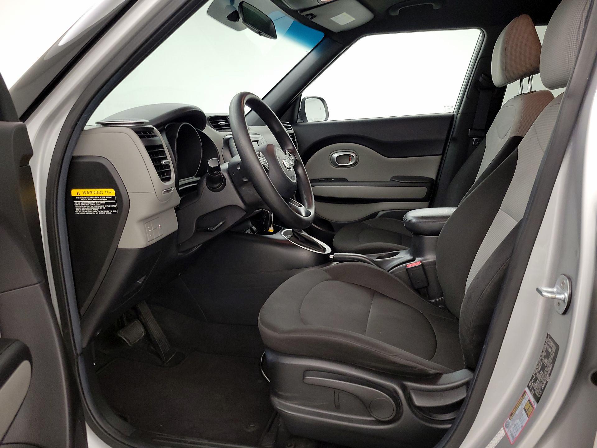 Thumbnail: 2019 Kia Soul - 11