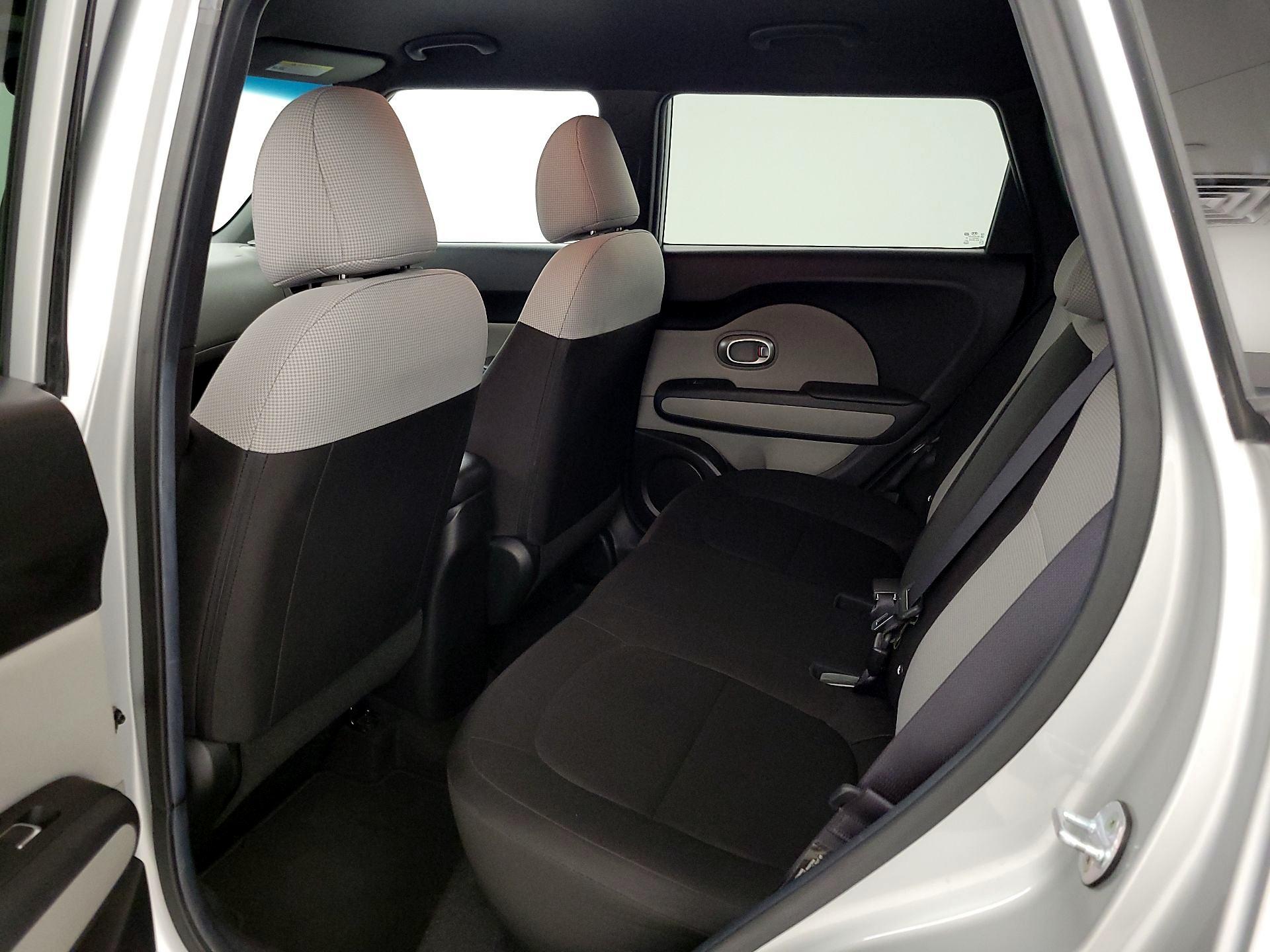 Thumbnail: 2019 Kia Soul - 19