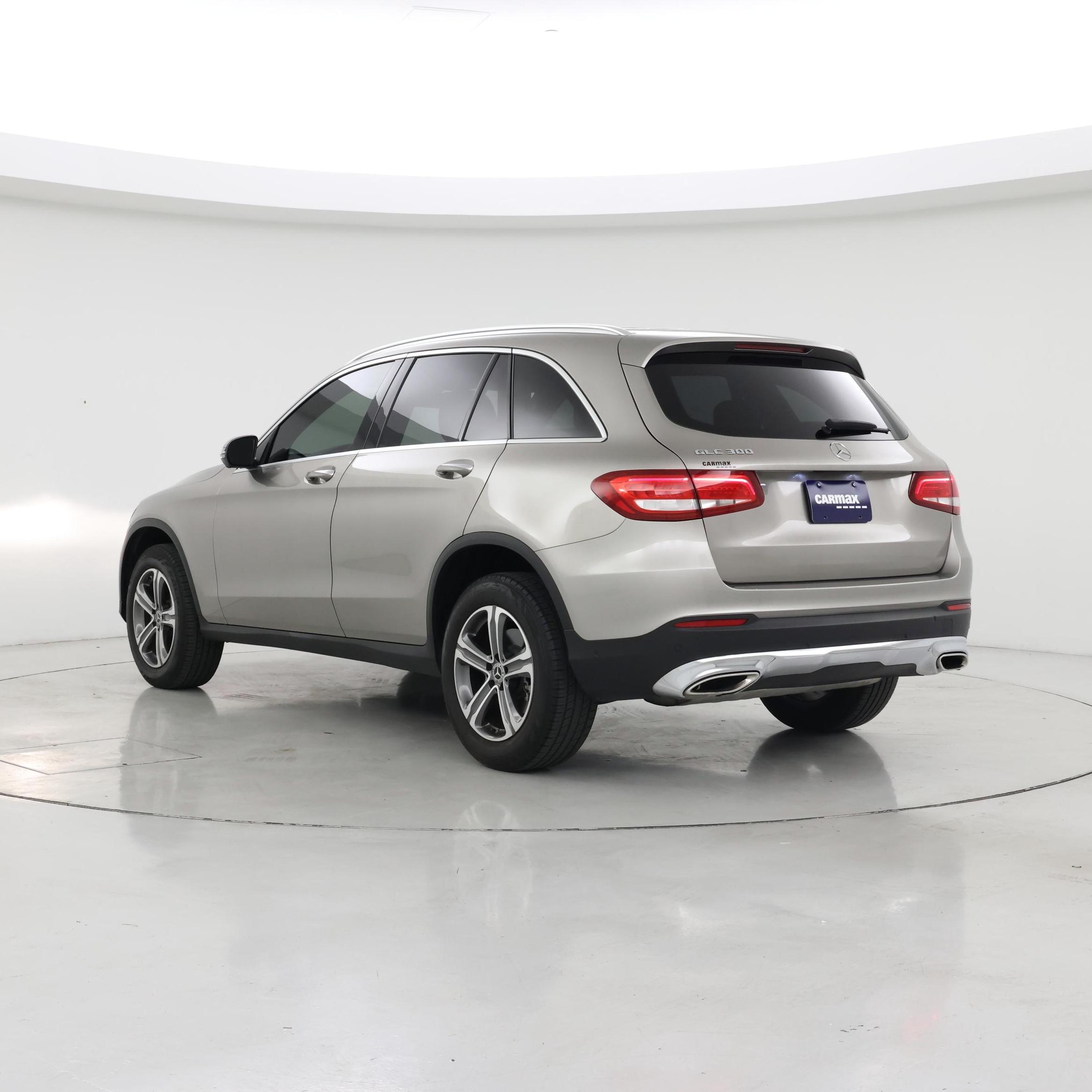 Thumbnail: 2019 Mercedes-Benz GLC - 2