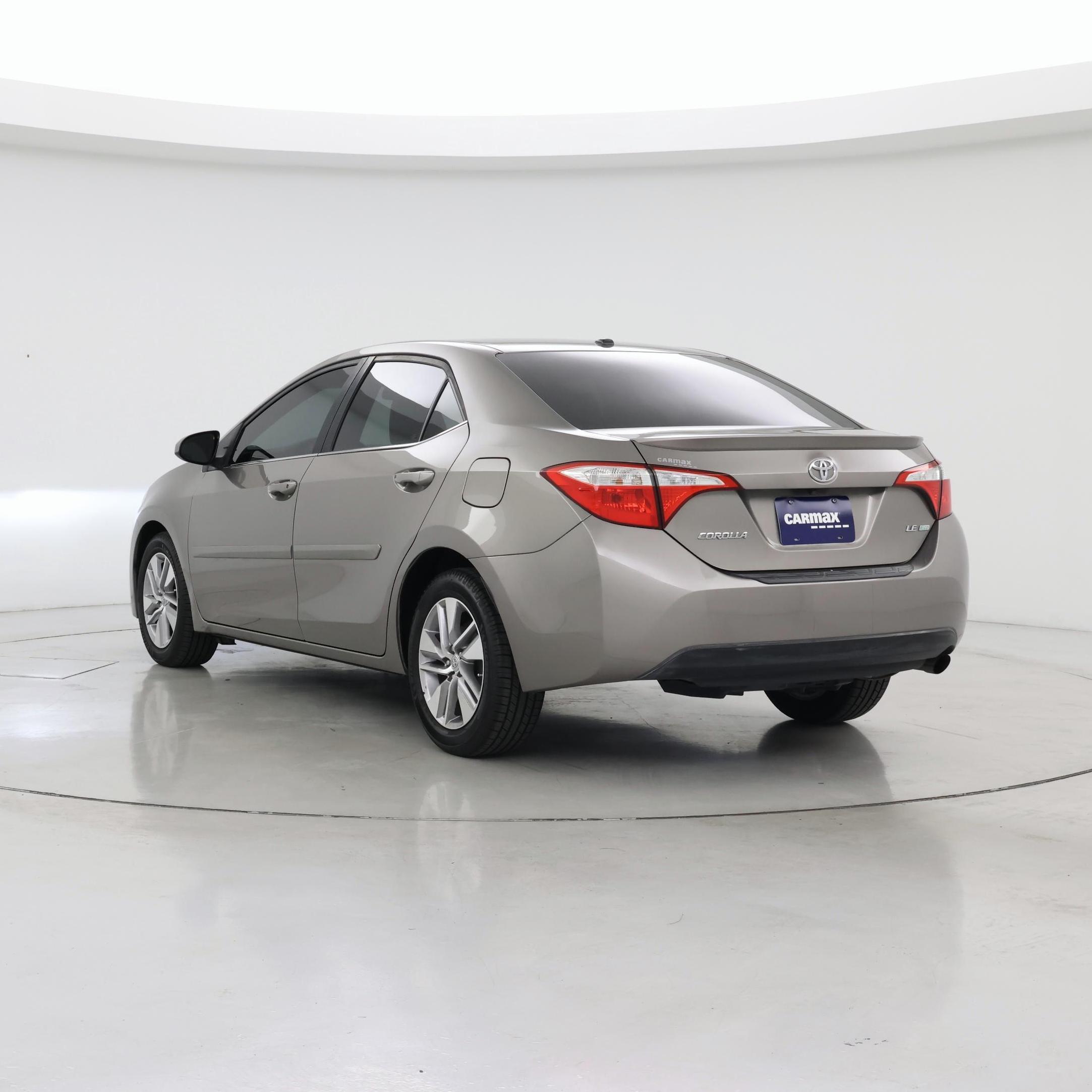 Thumbnail: 2016 Toyota Corolla - 2