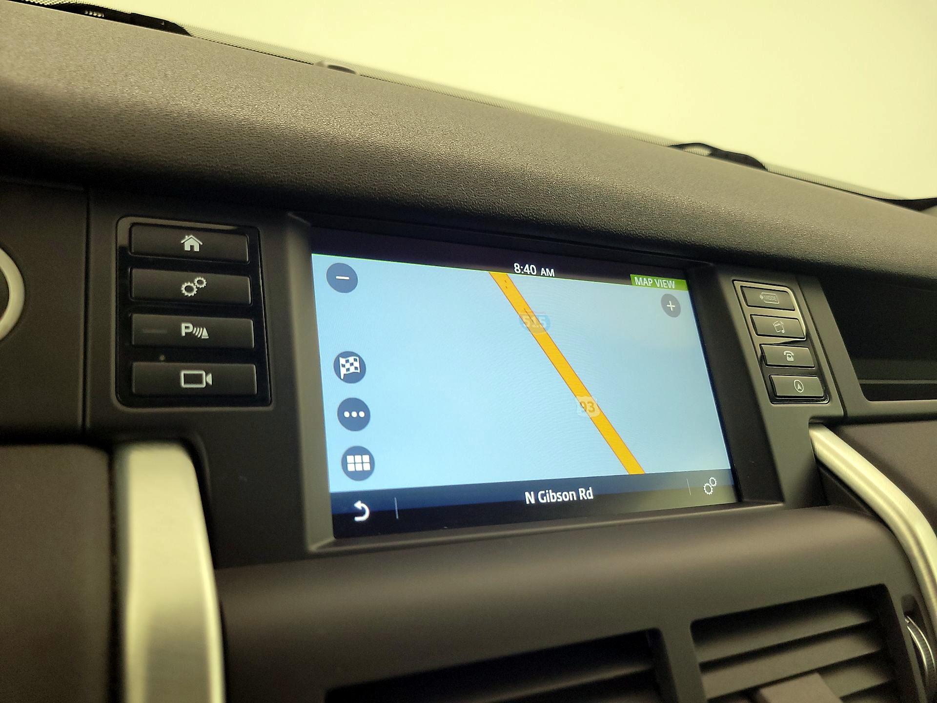 Thumbnail: 2019 Land Rover Discovery Sport - 14