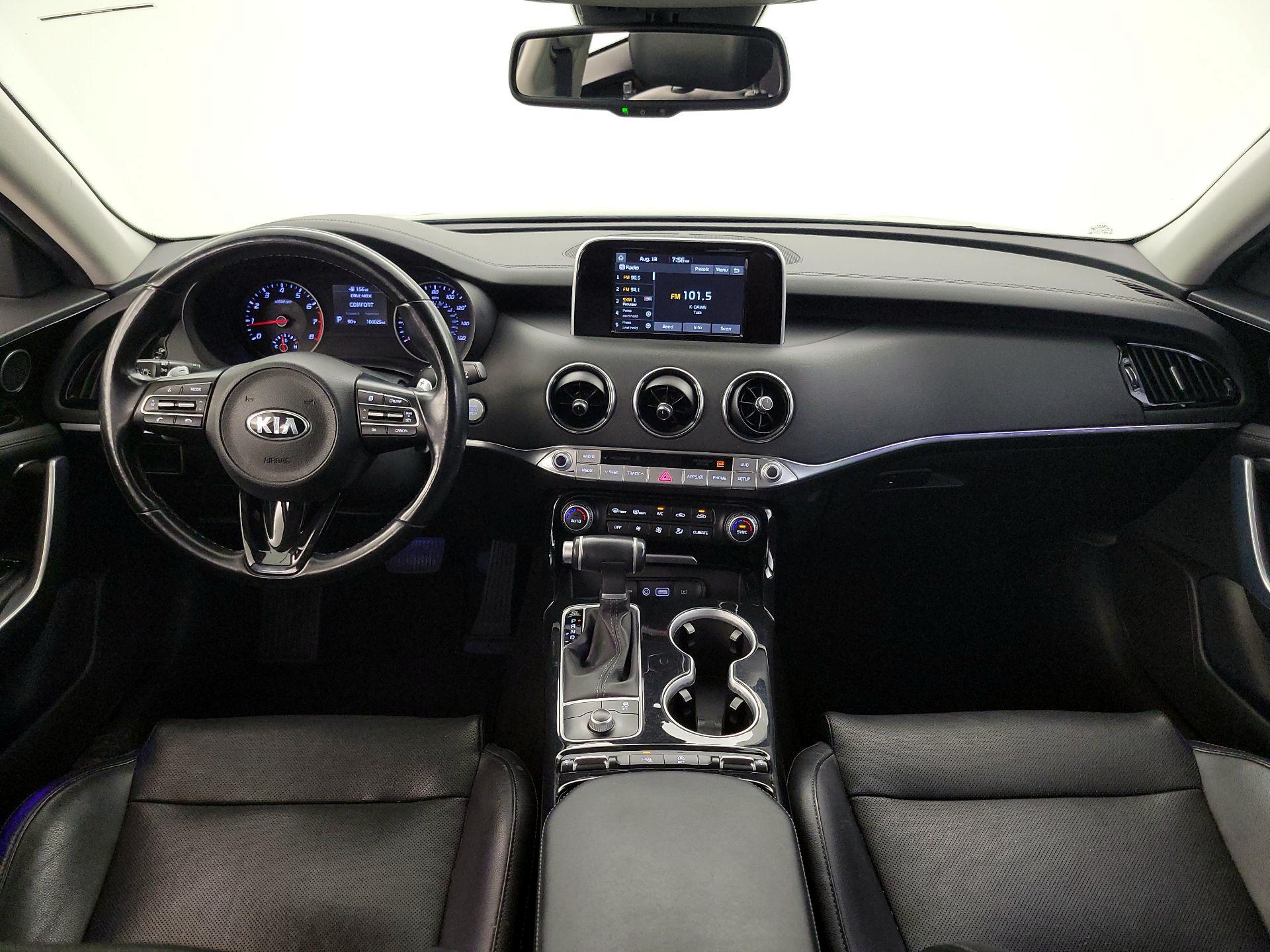 Thumbnail: 2018 Kia Stinger - 9