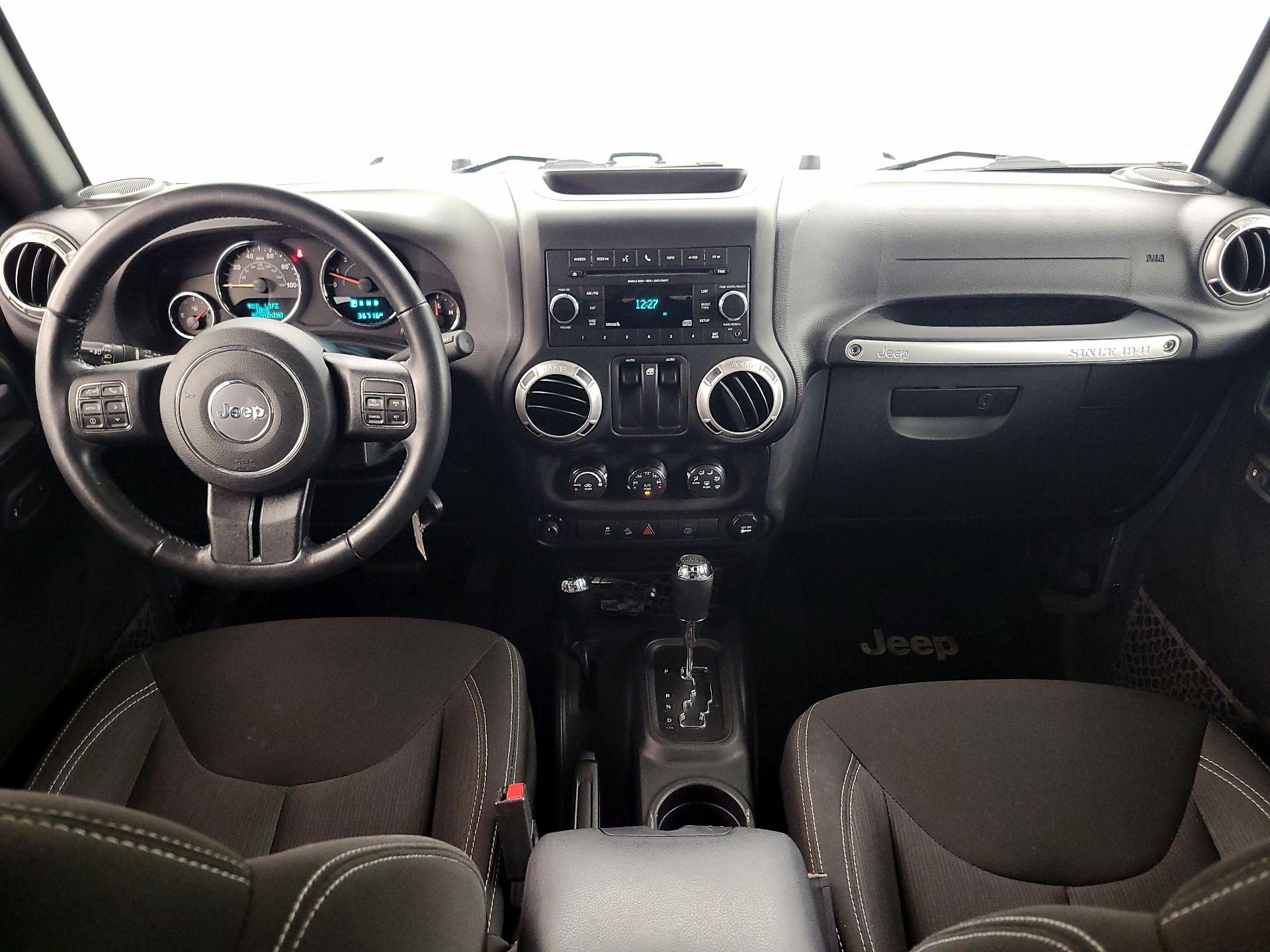 Thumbnail: 2017 Jeep Wrangler - 9