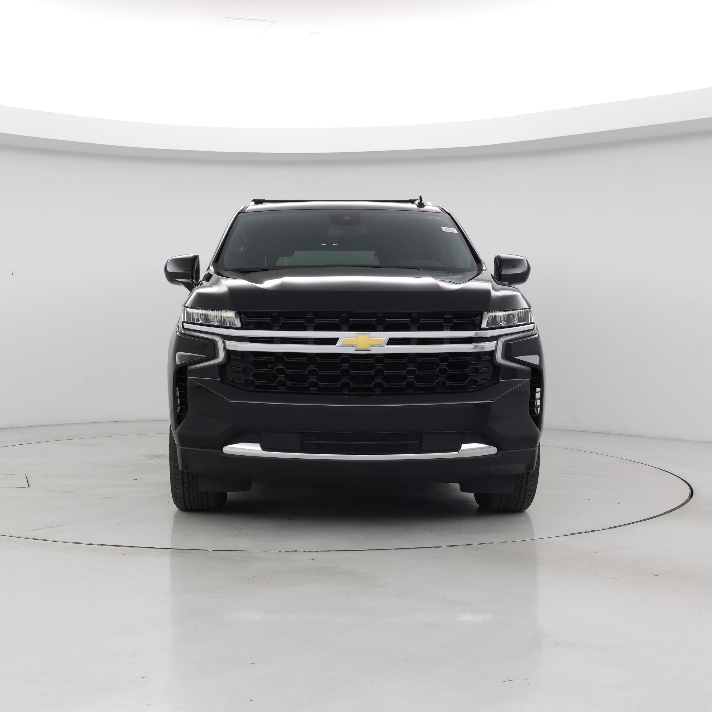 Thumbnail: 2023 Chevrolet Suburban - 5