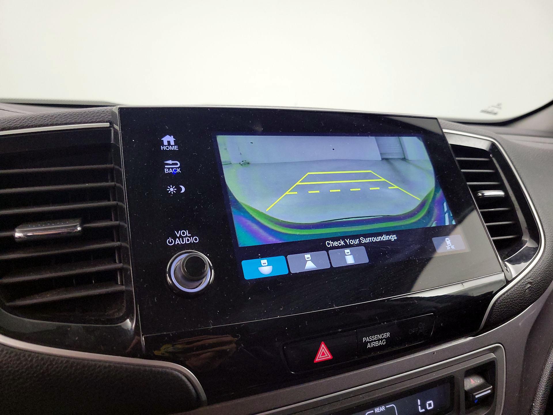 Thumbnail: 2020 Honda Pilot - 14