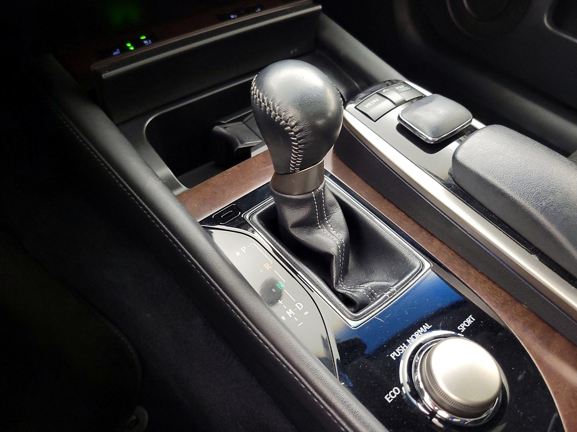 Thumbnail: 2013 Lexus GS - 18