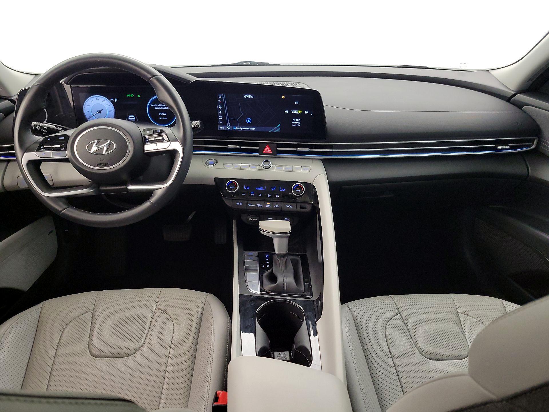 Thumbnail: 2023 Hyundai Elantra - 9
