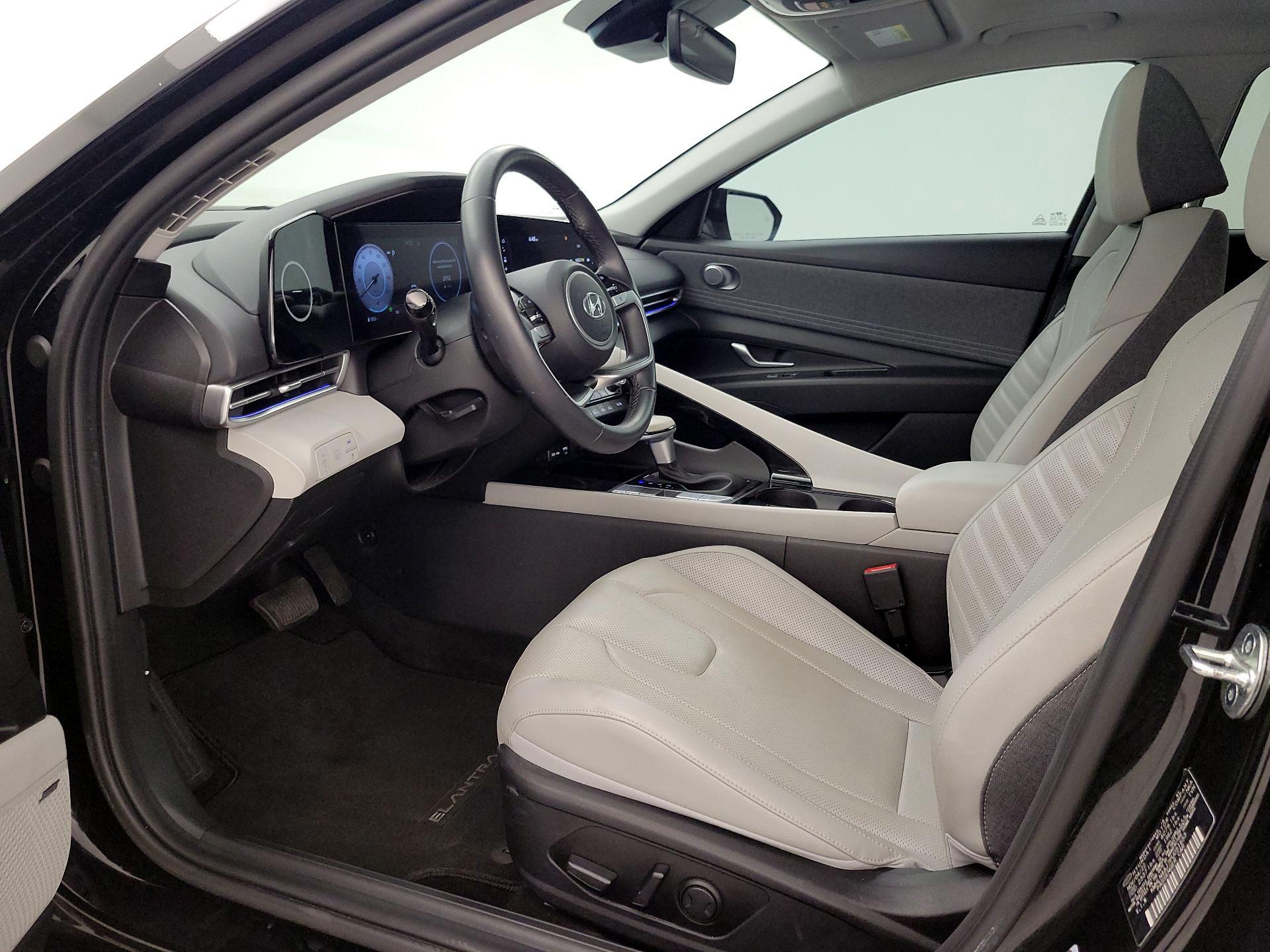 Thumbnail: 2023 Hyundai Elantra - 11