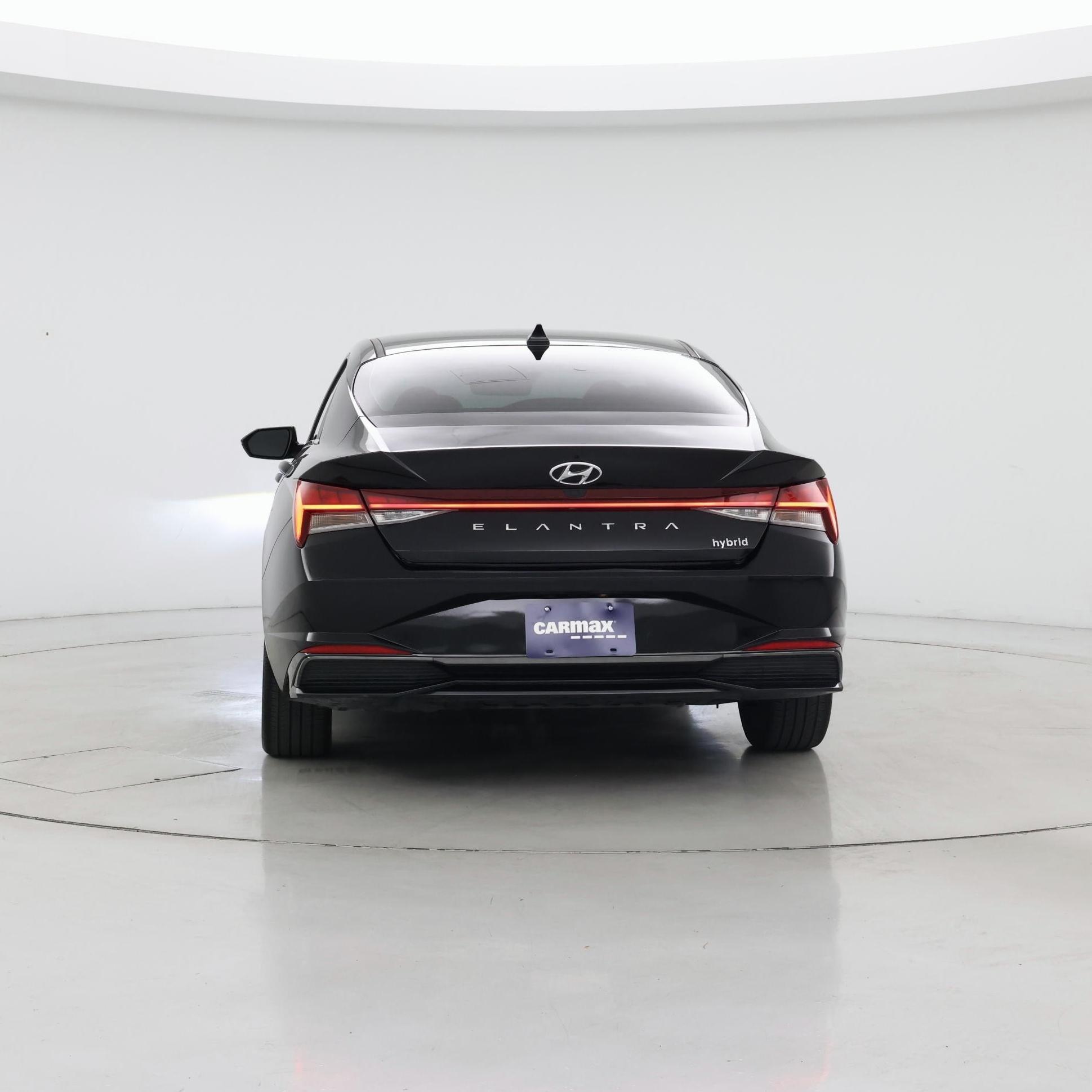 Thumbnail: 2023 Hyundai Elantra - 6