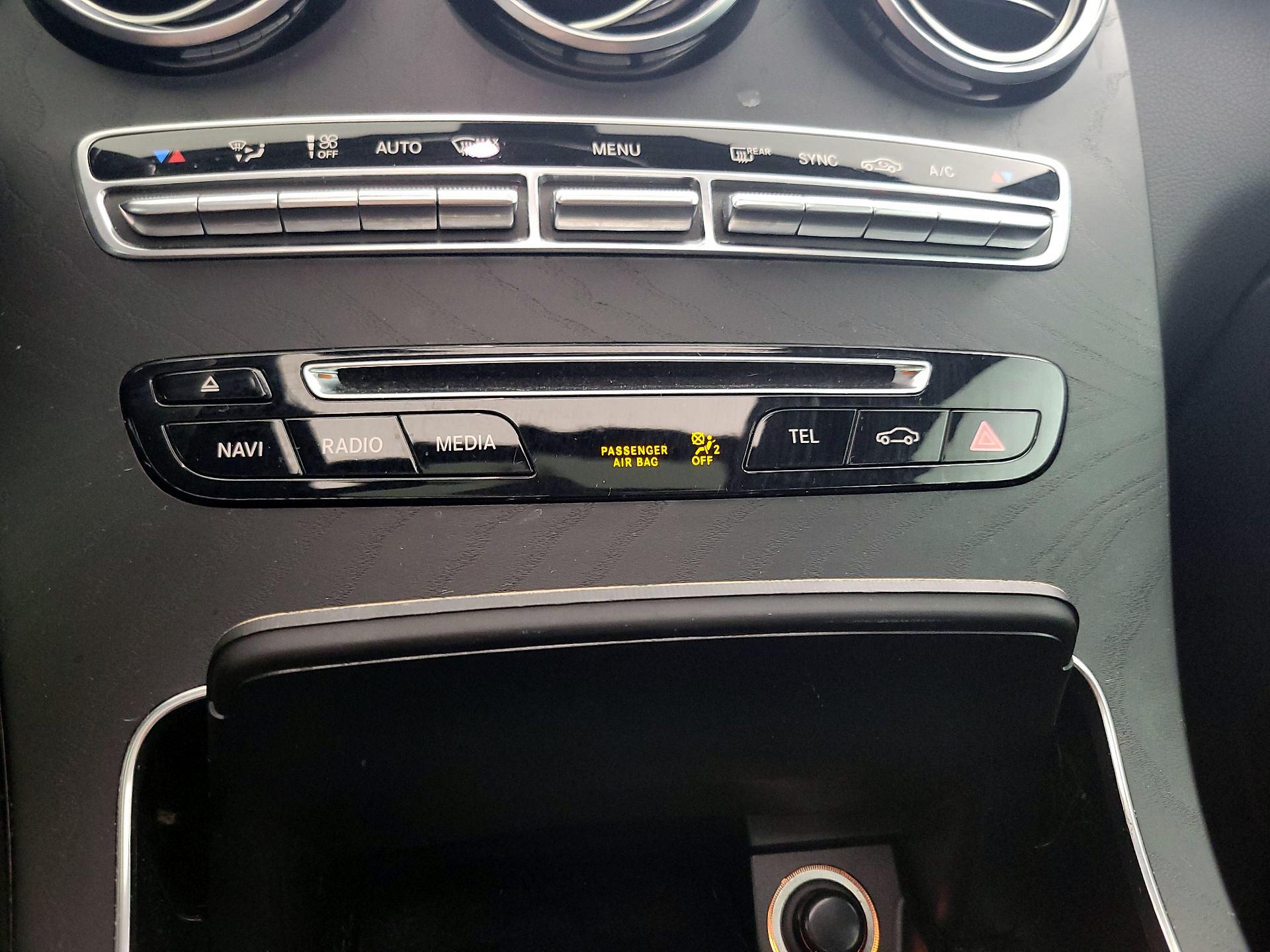 Thumbnail: 2019 Mercedes-Benz GLC - 16