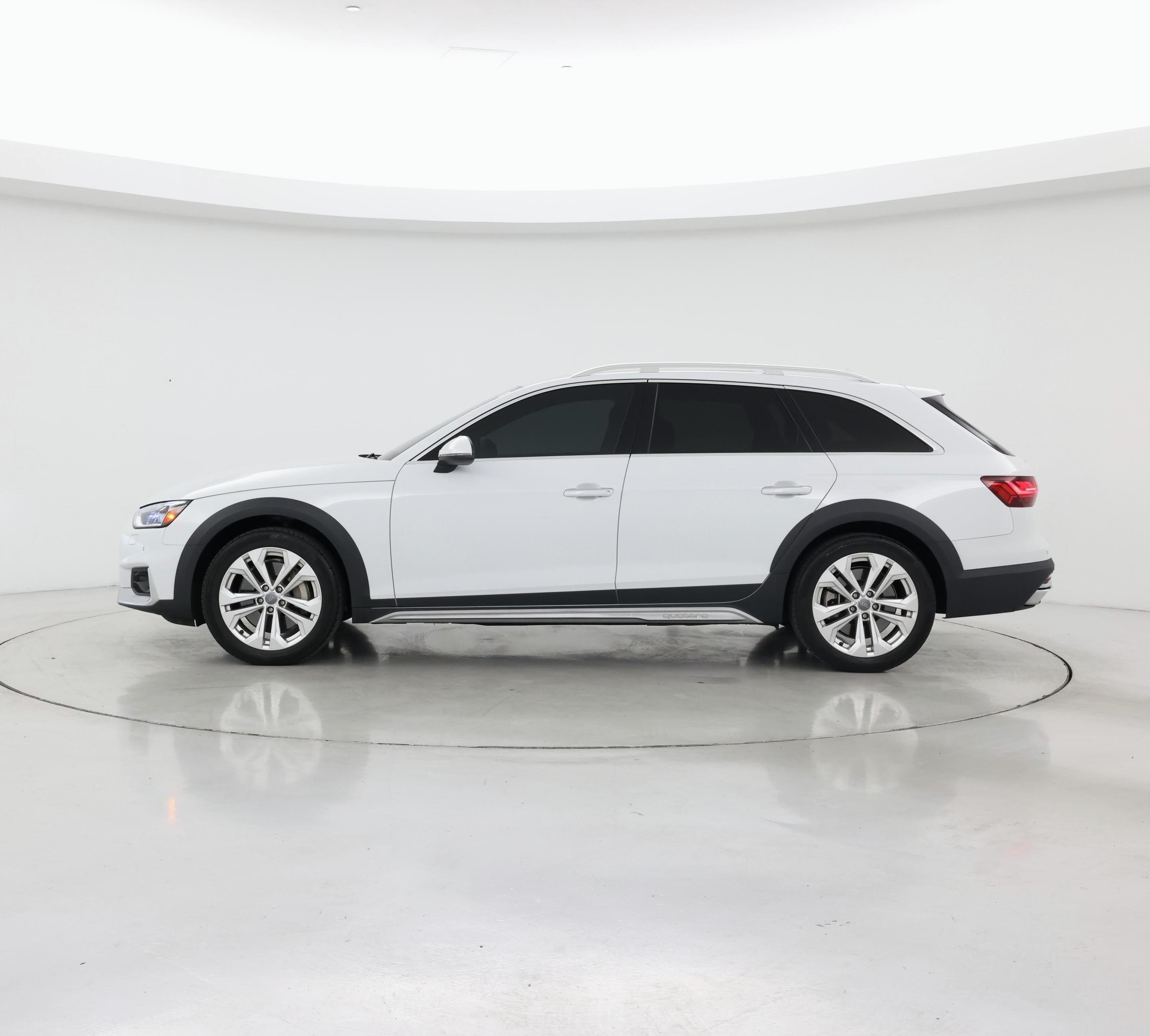 Thumbnail: 2020 Audi A4 - 3