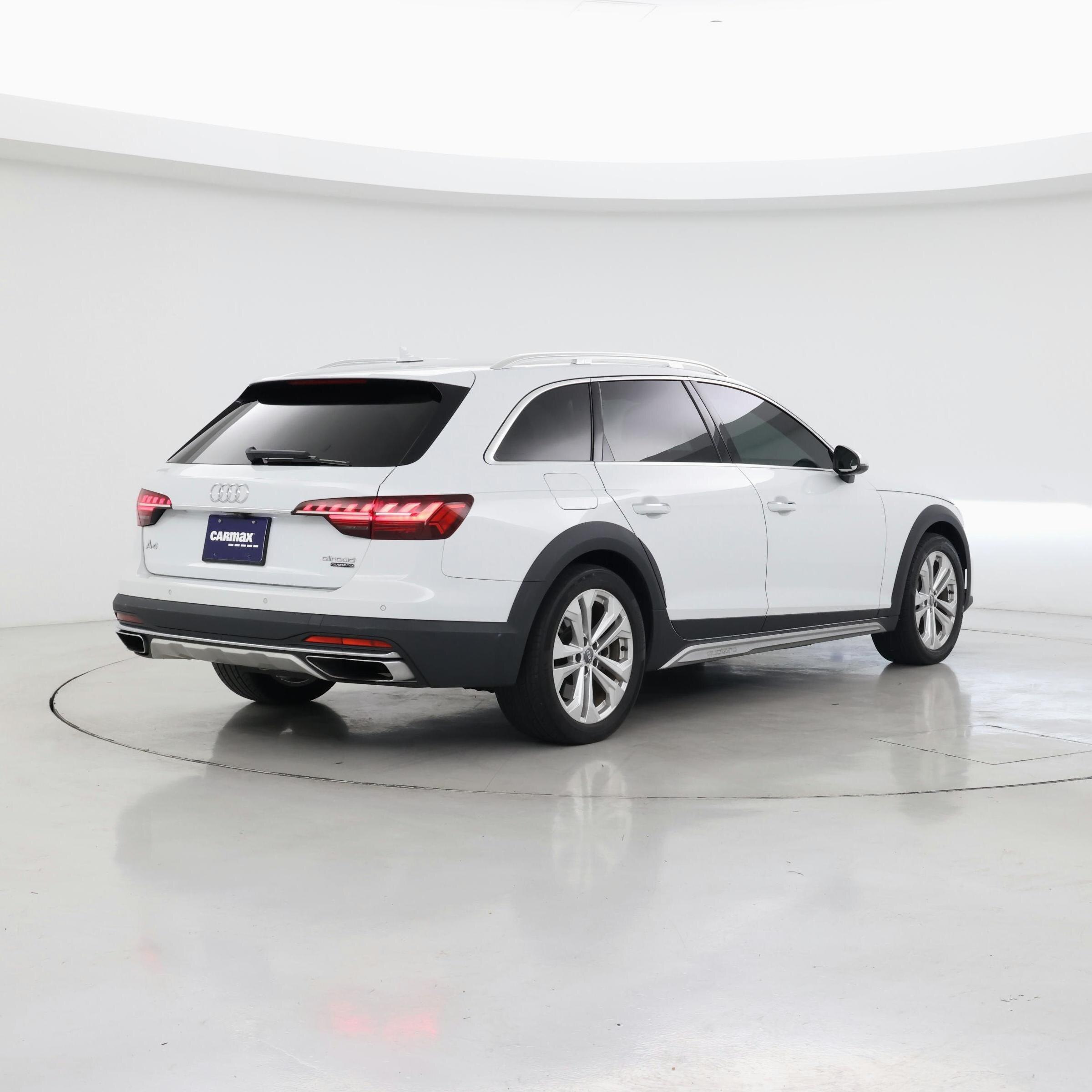 Thumbnail: 2020 Audi A4 - 8