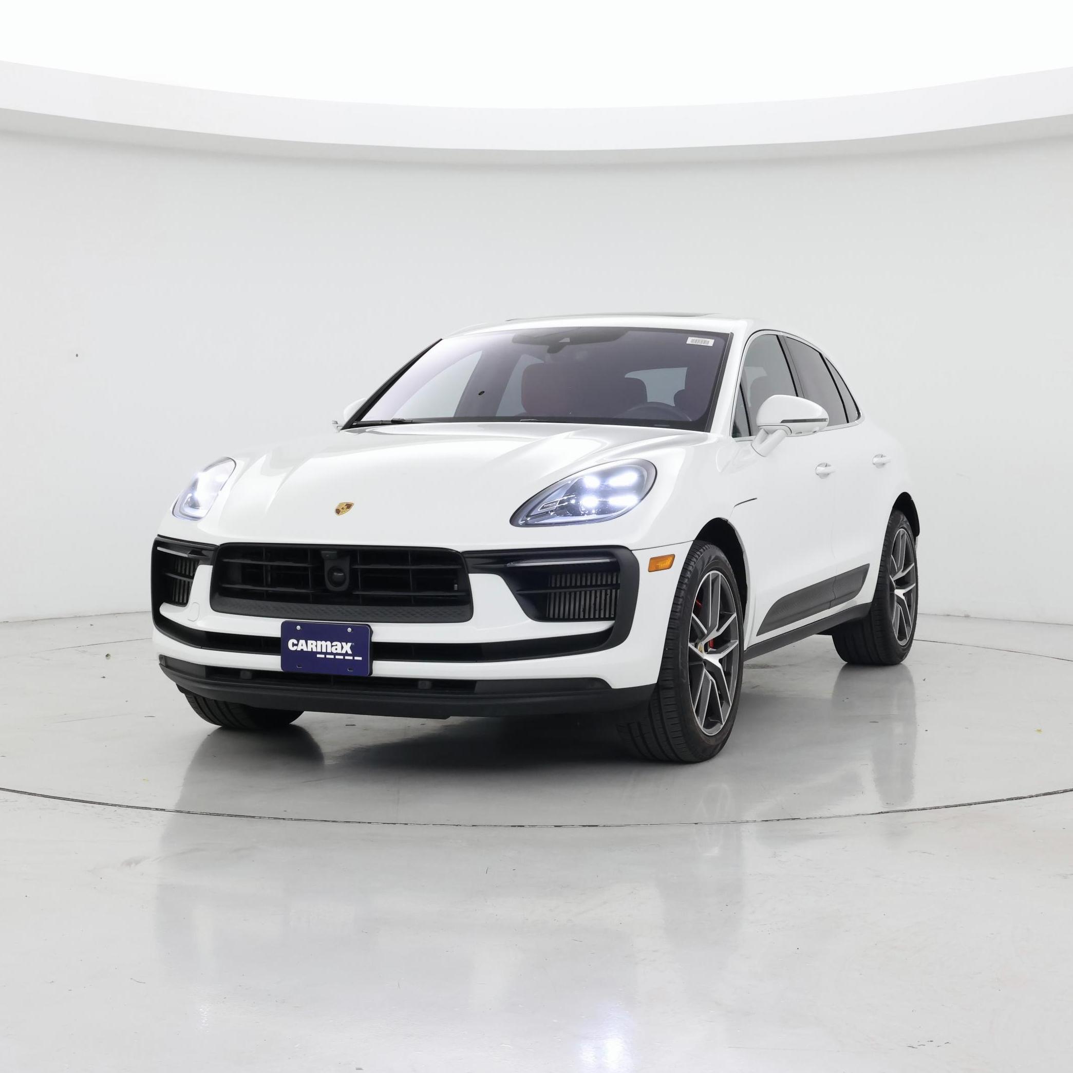 Thumbnail: 2022 Porsche Macan - 4