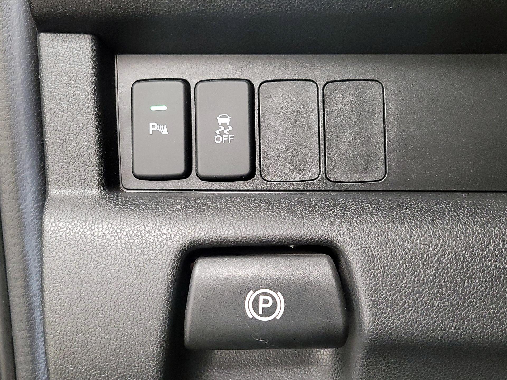 Thumbnail: 2013 Honda Pilot - 13