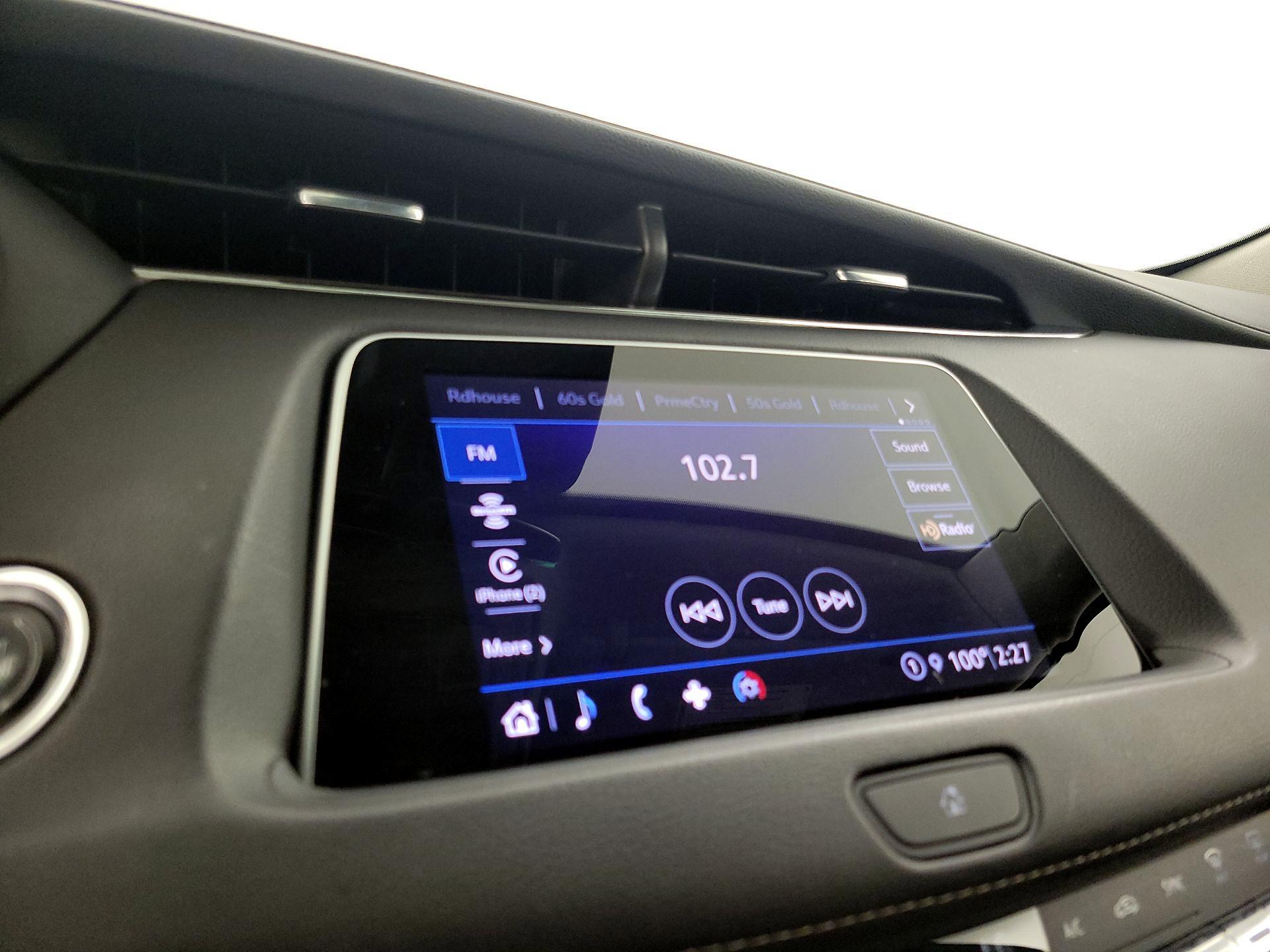 Thumbnail: 2023 Cadillac XT4 - 15